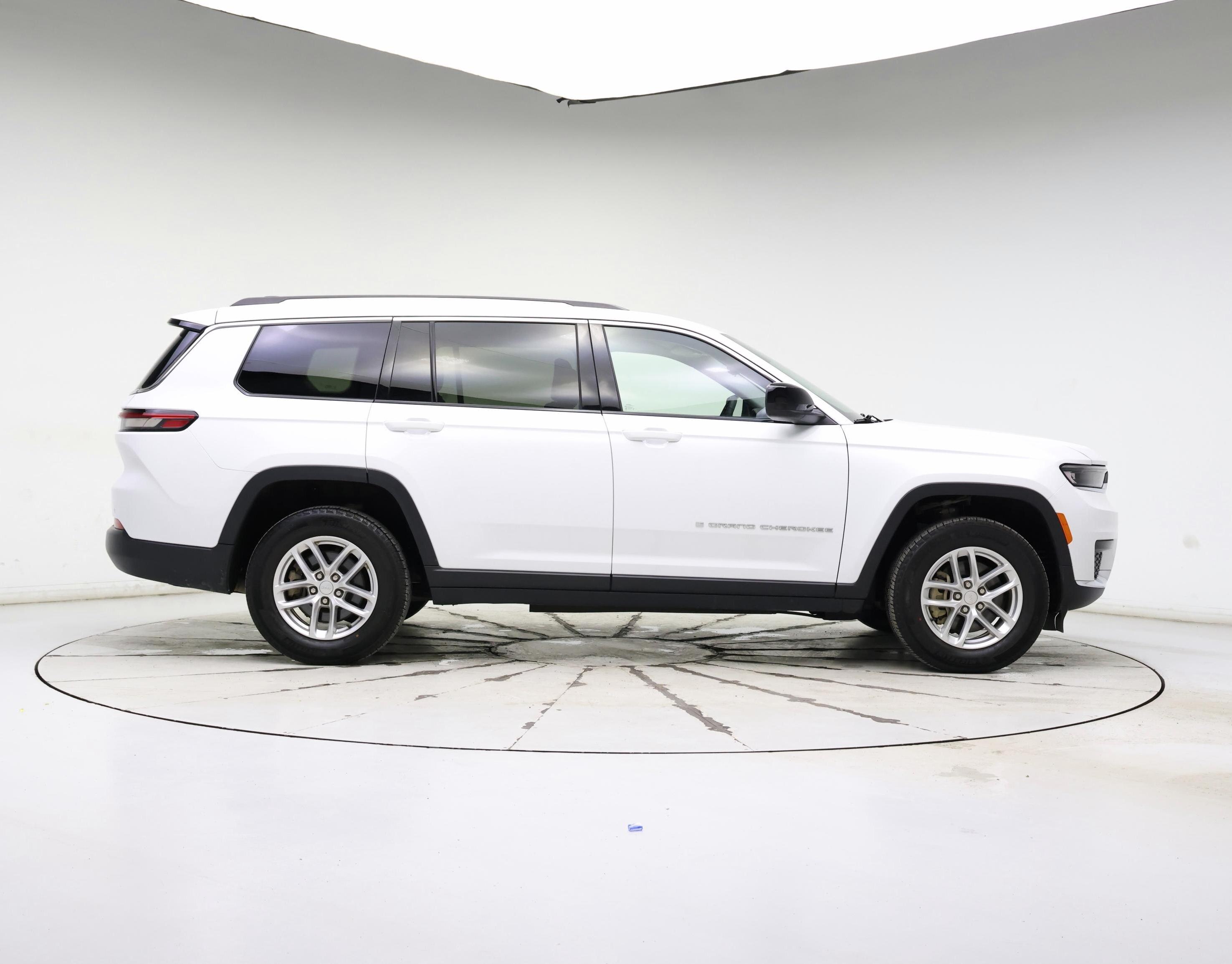 Thumbnail: 2023 Jeep Grand Cherokee L - 7