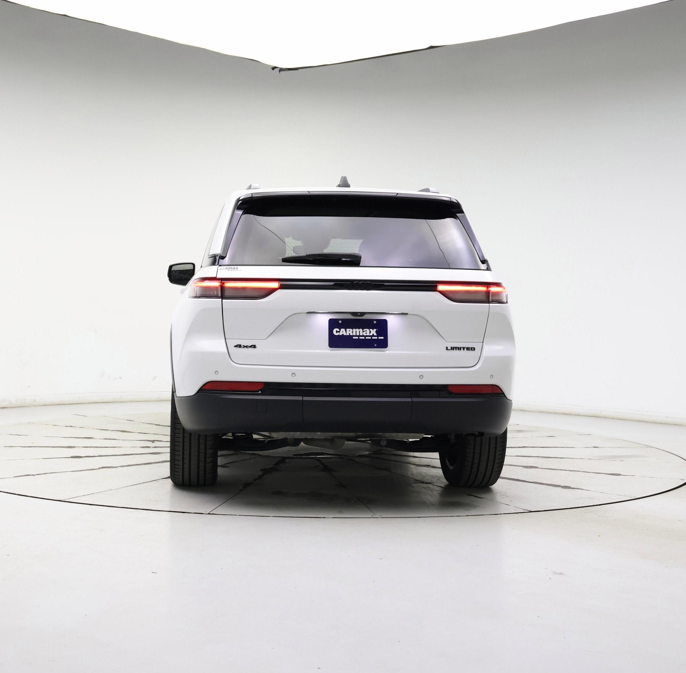 Thumbnail: 2023 Jeep Grand Cherokee - 6