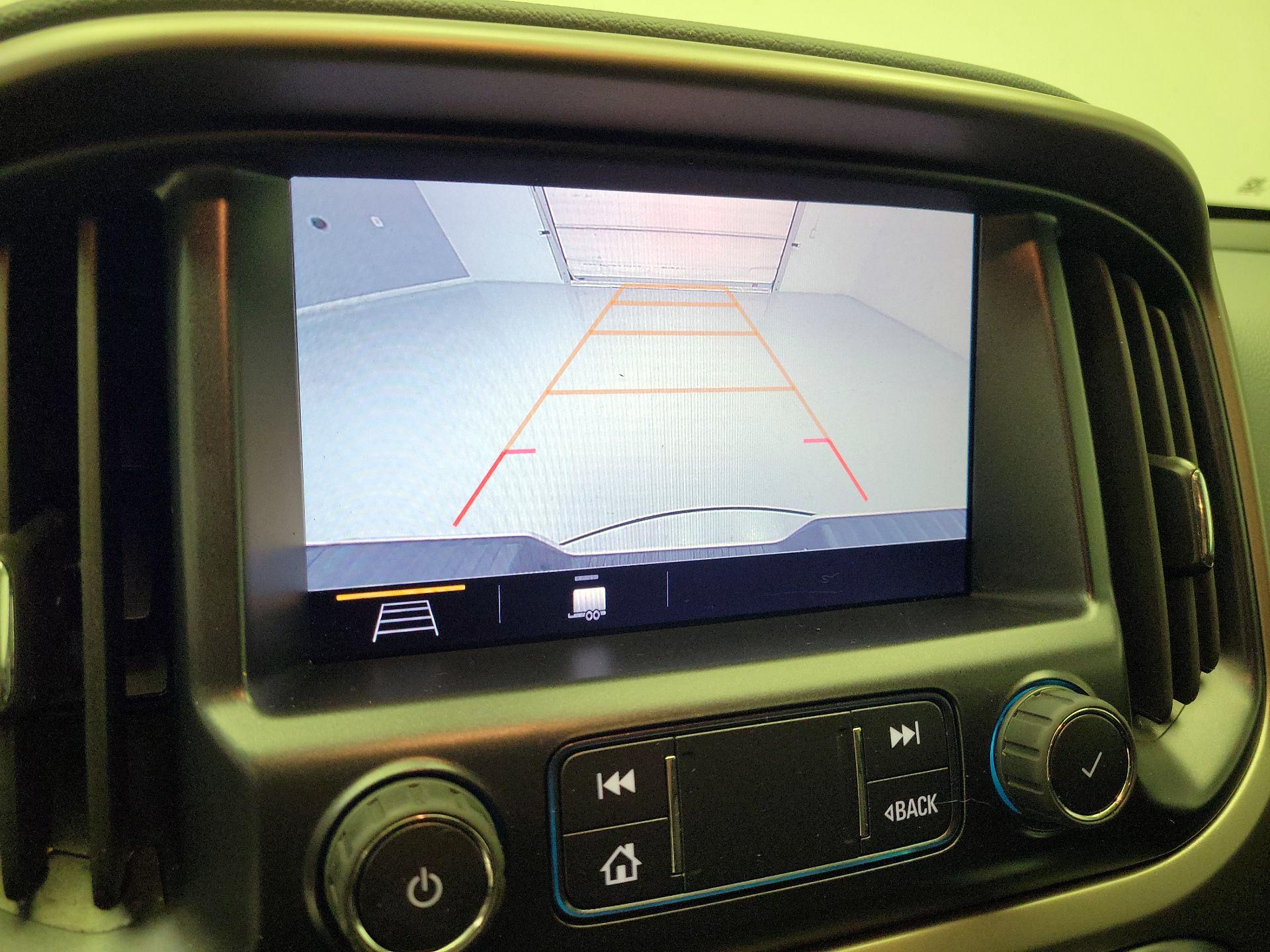 Thumbnail: 2022 Chevrolet Colorado - 13