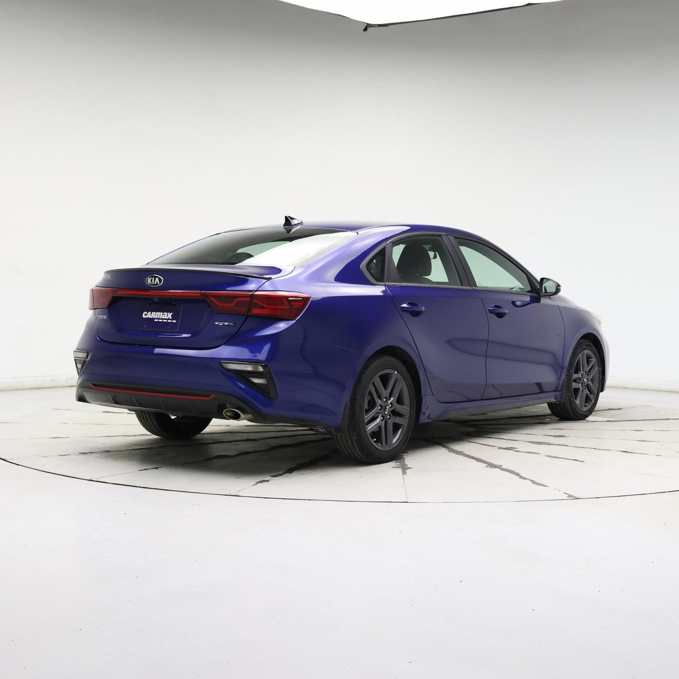 Thumbnail: 2021 Kia Forte - 8