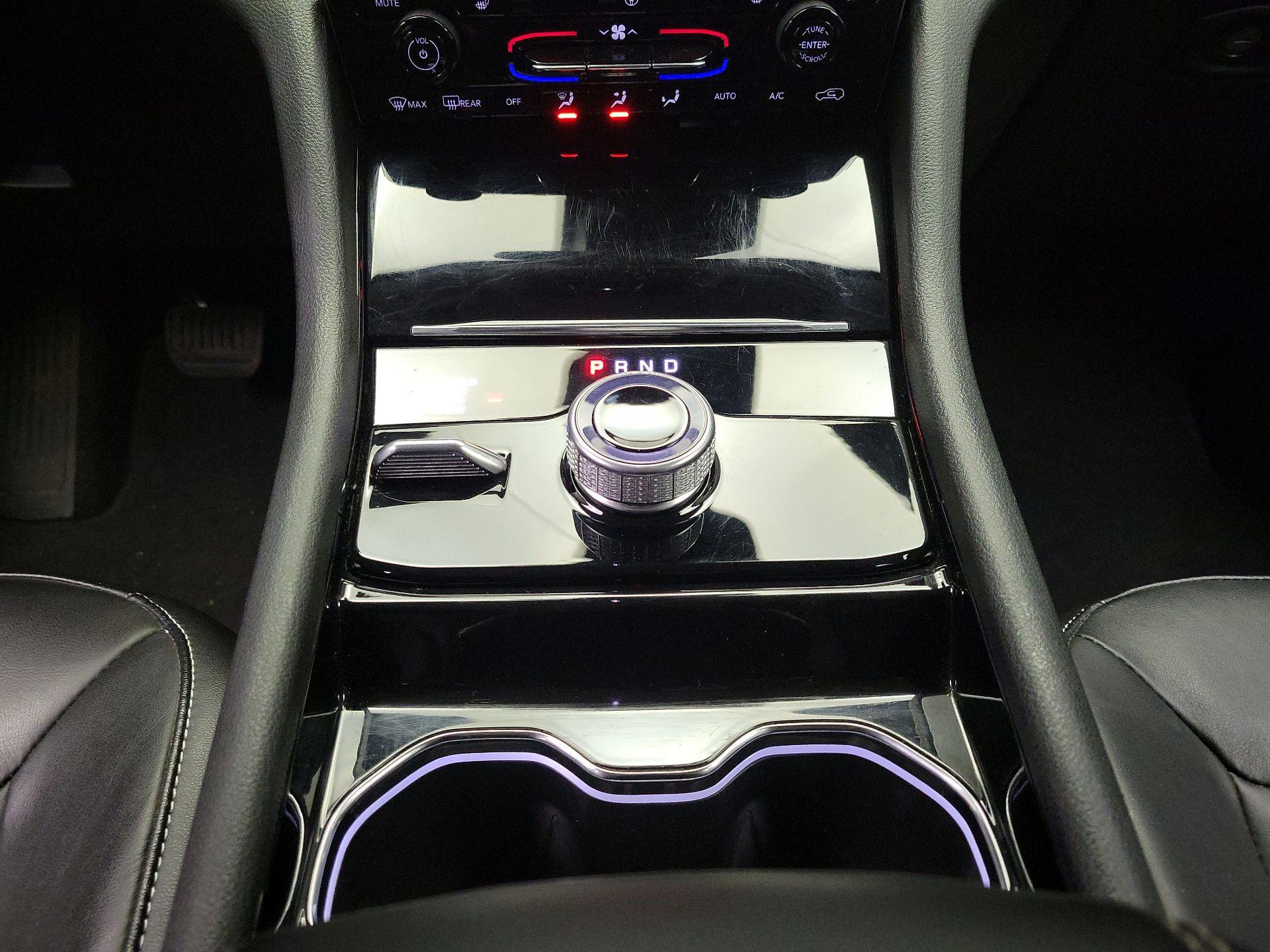 Thumbnail: 2023 Jeep Grand Cherokee - 18