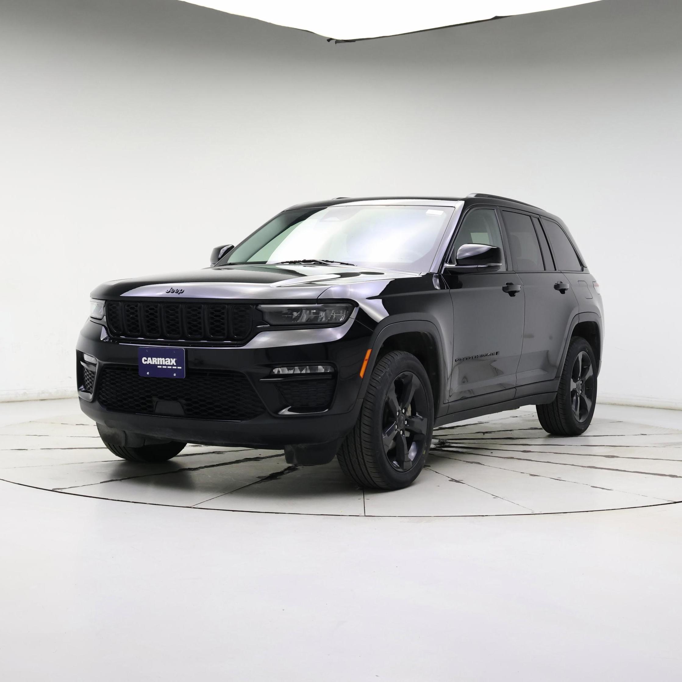 Thumbnail: 2023 Jeep Grand Cherokee - 4