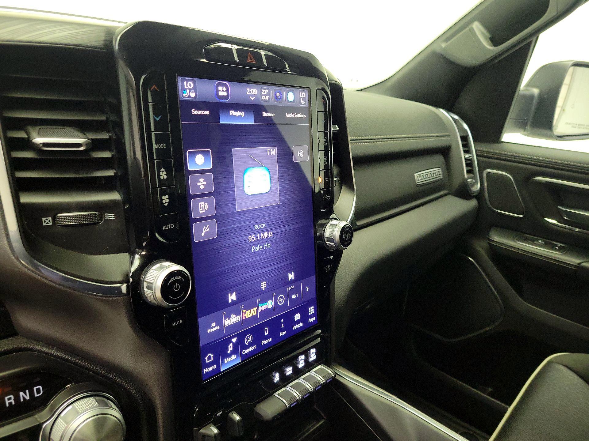 Thumbnail: 2024 RAM 1500 - 16