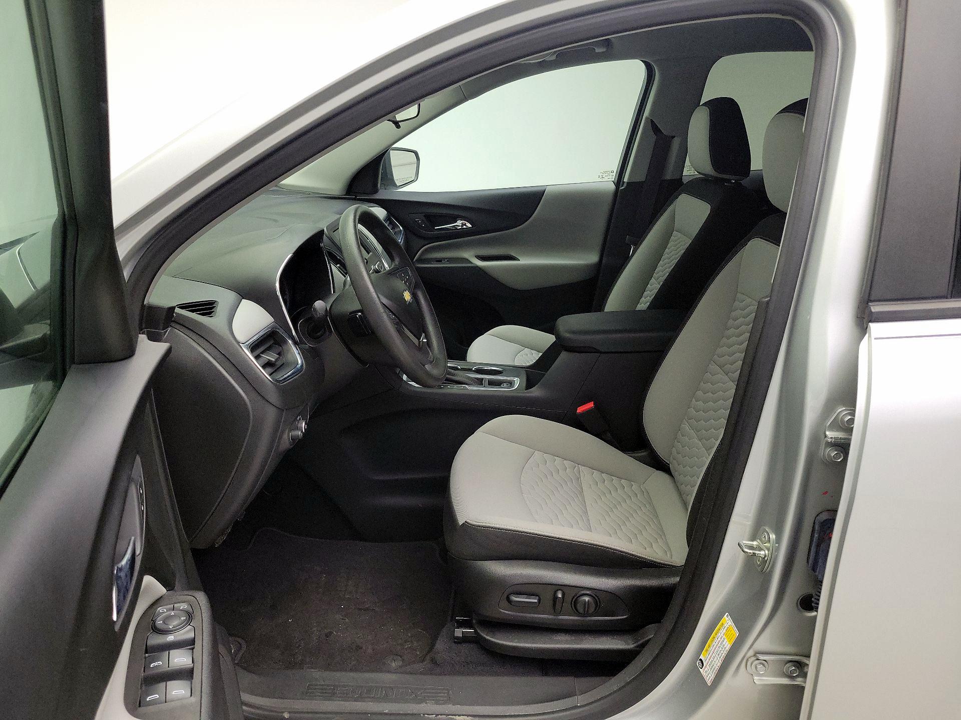 Thumbnail: 2021 Chevrolet Equinox - 11