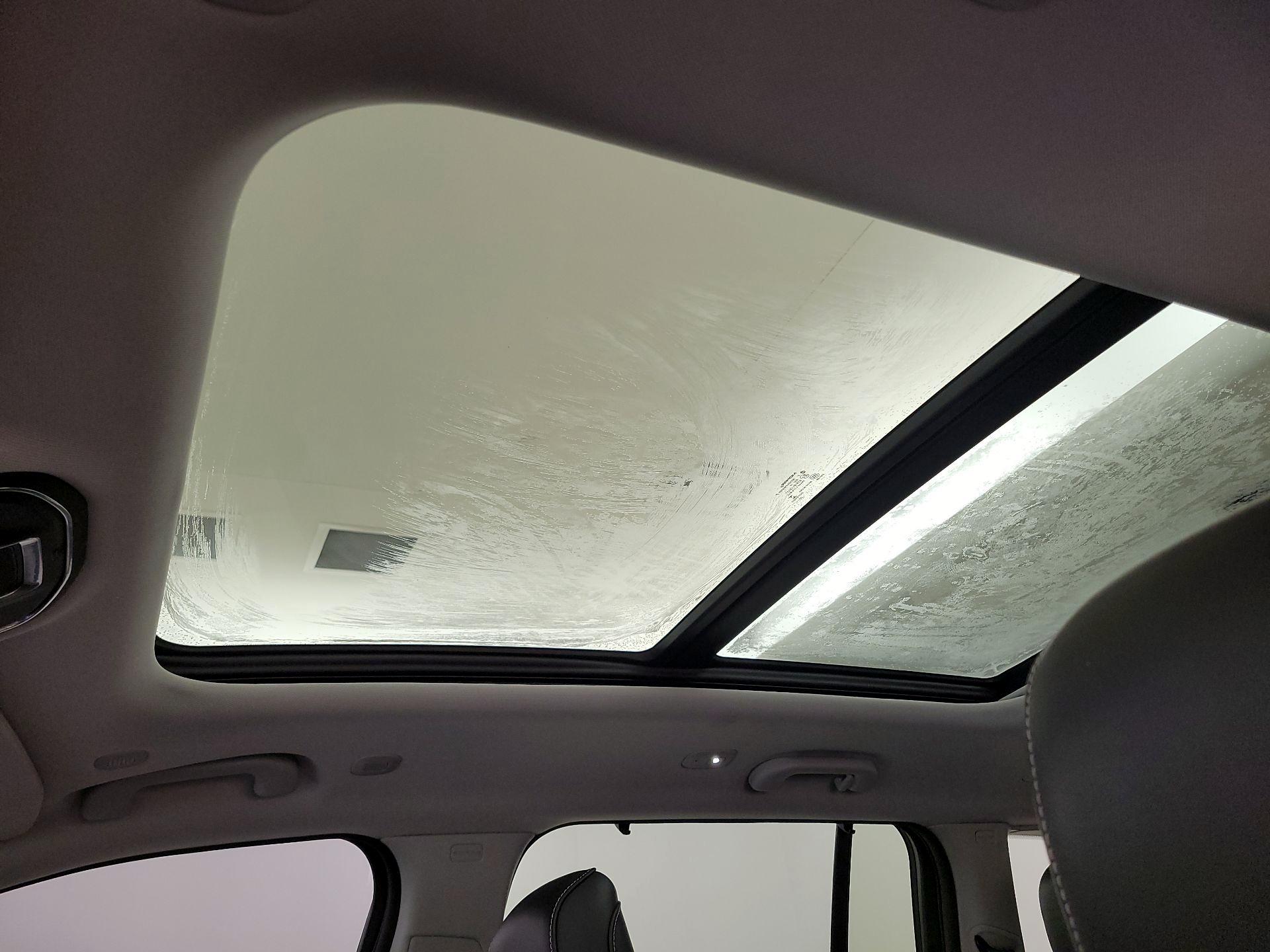 Thumbnail: 2023 Jeep Grand Cherokee - 20