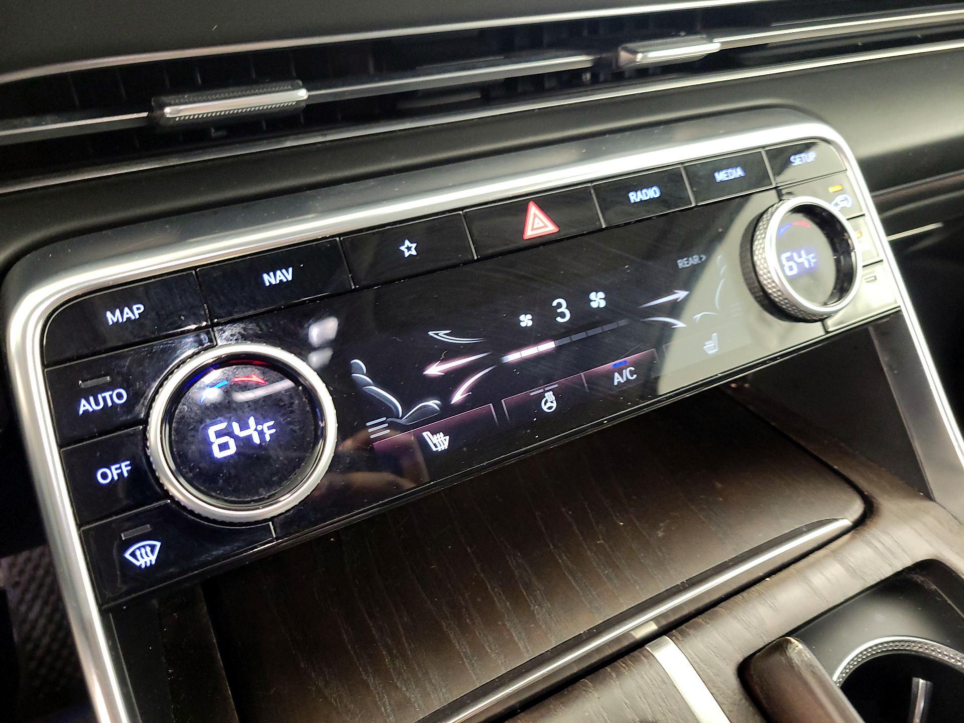 Thumbnail: 2024 Genesis GV80 - 17