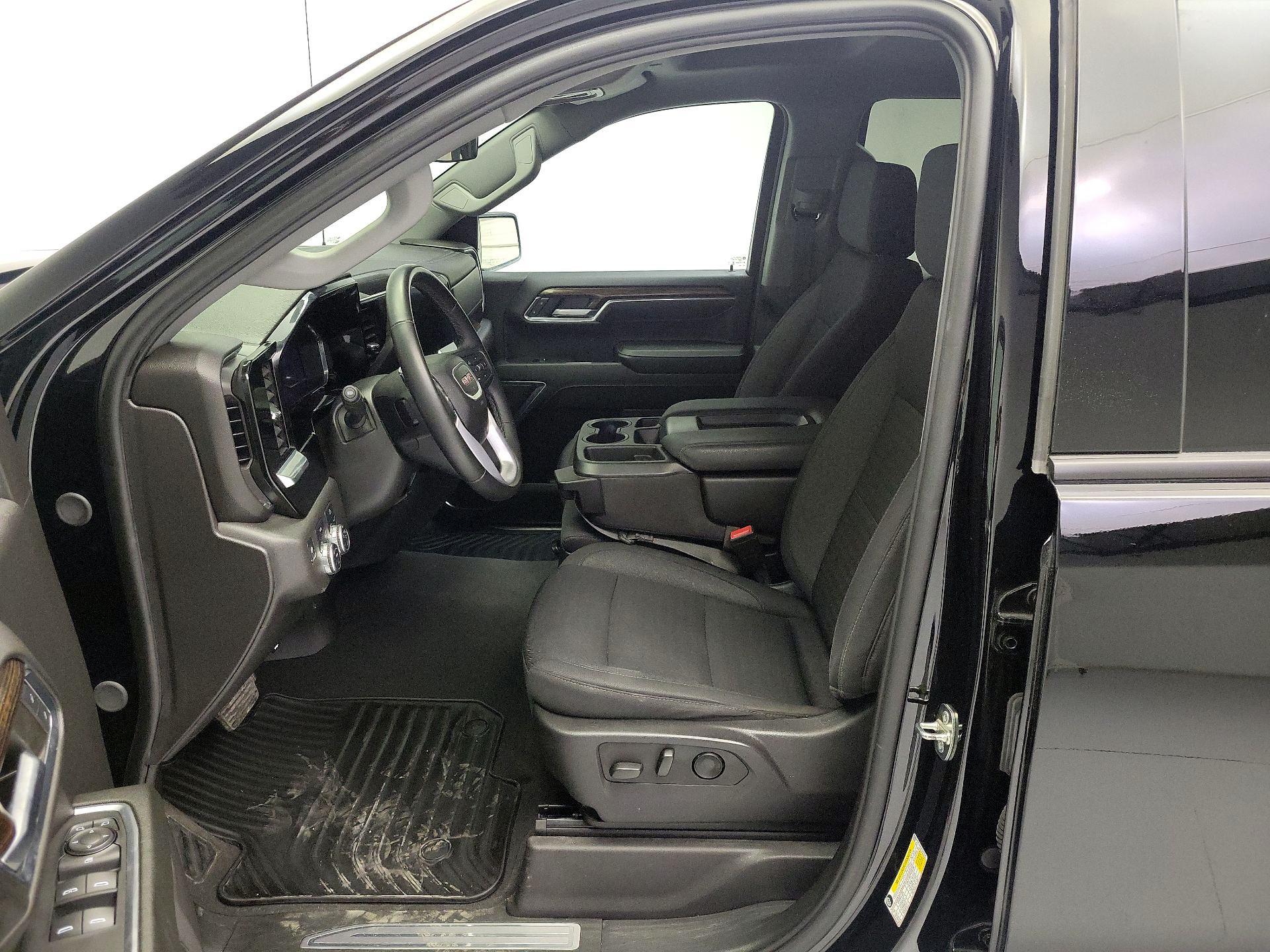 Thumbnail: 2024 GMC Sierra 1500 - 11