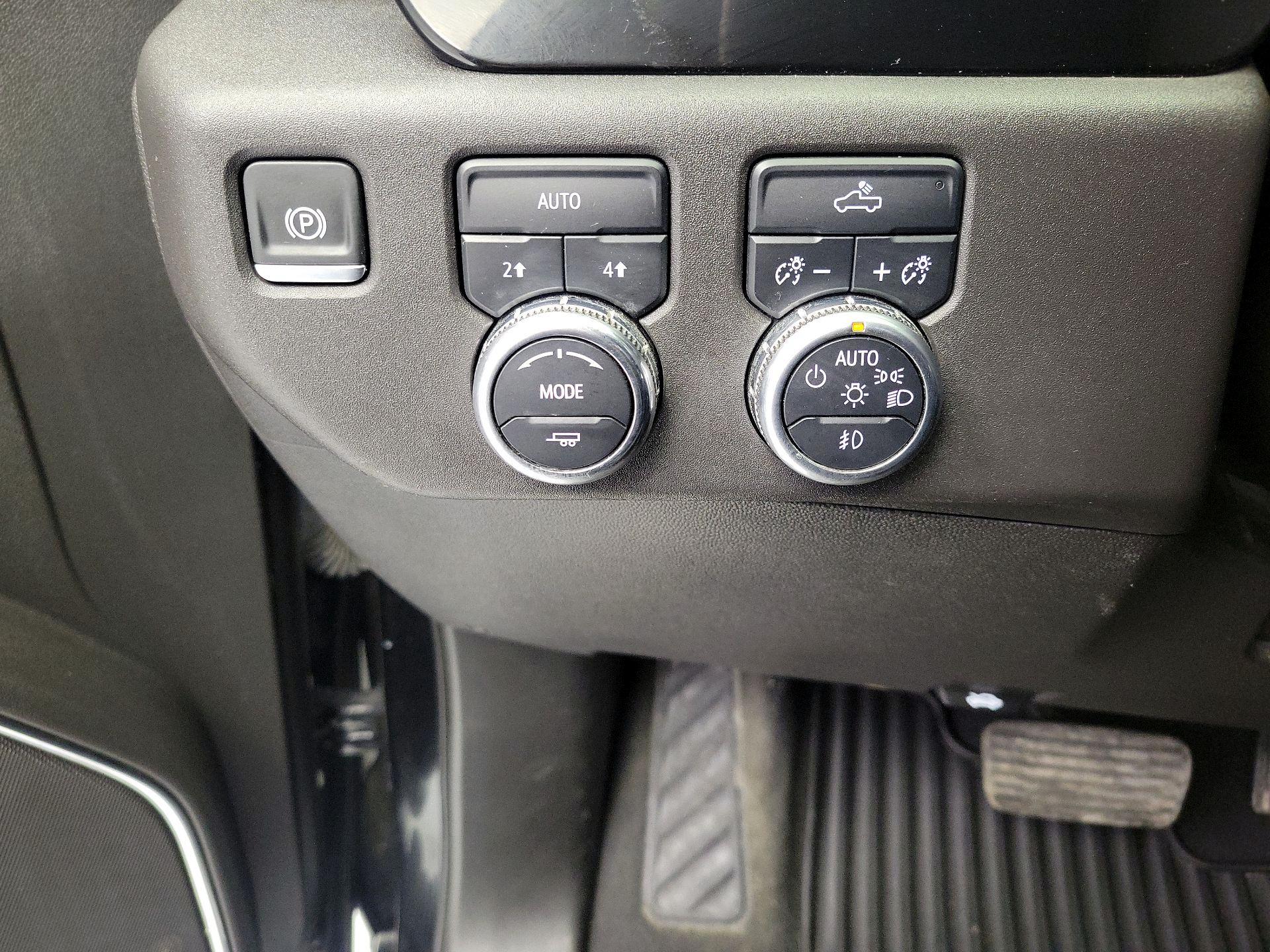 Thumbnail: 2024 GMC Sierra 1500 - 13