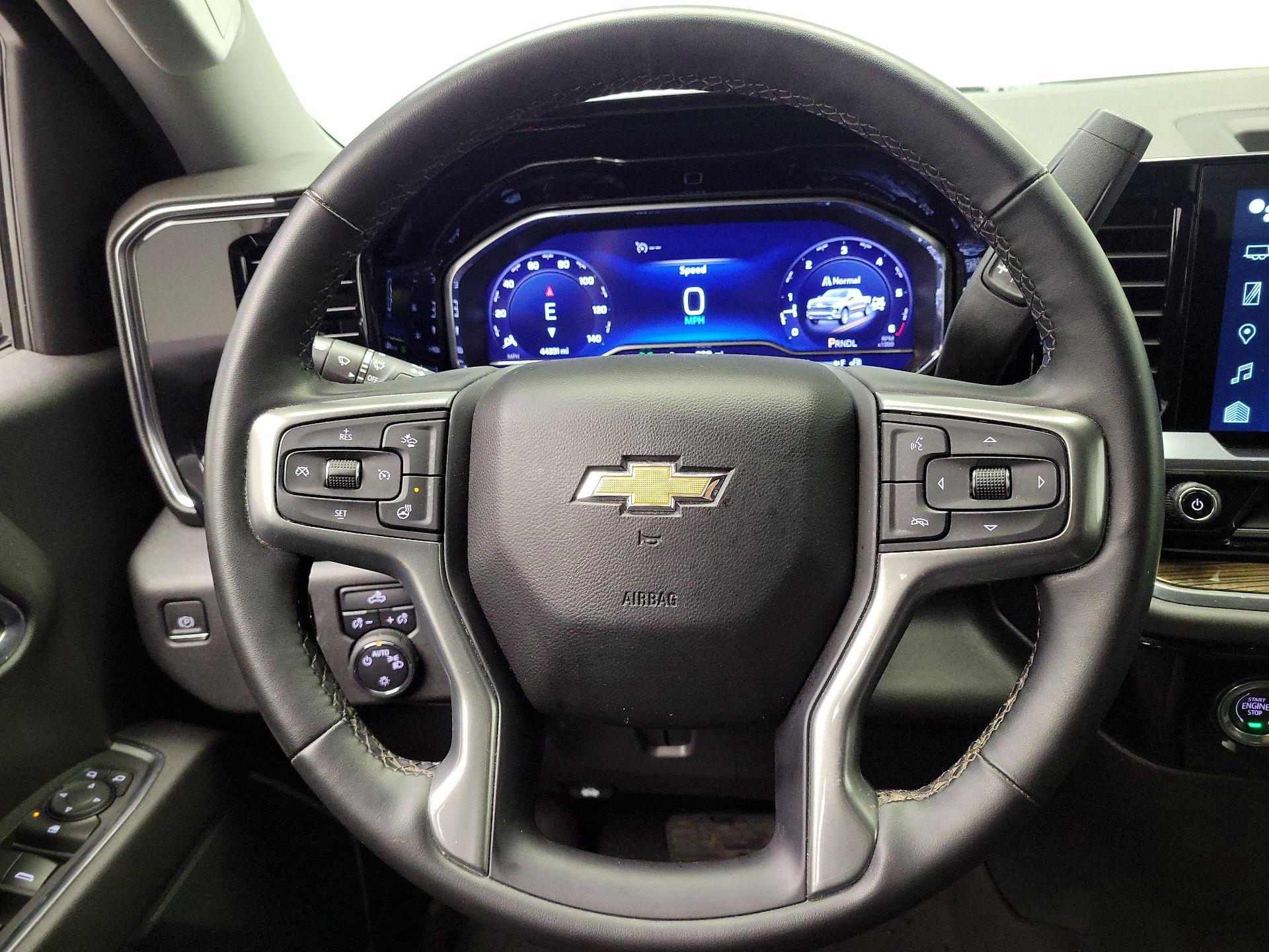 Thumbnail: 2023 Chevrolet Silverado 1500 - 10