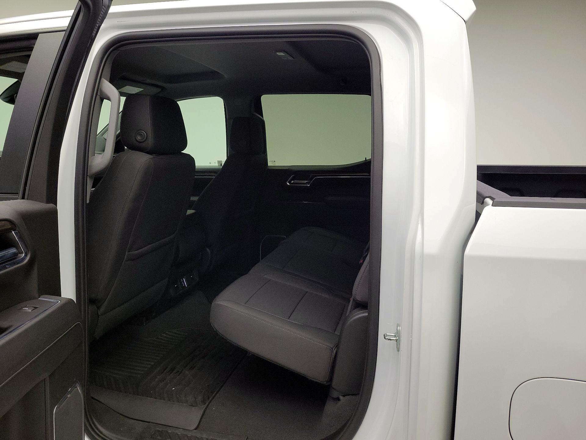 Thumbnail: 2023 Chevrolet Silverado 1500 - 18