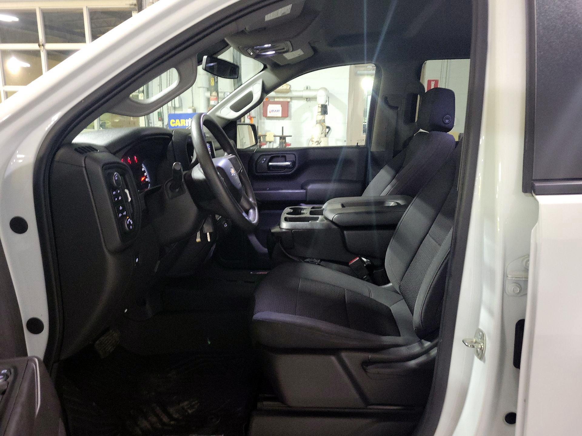 Thumbnail: 2021 Chevrolet Silverado 1500 - 9