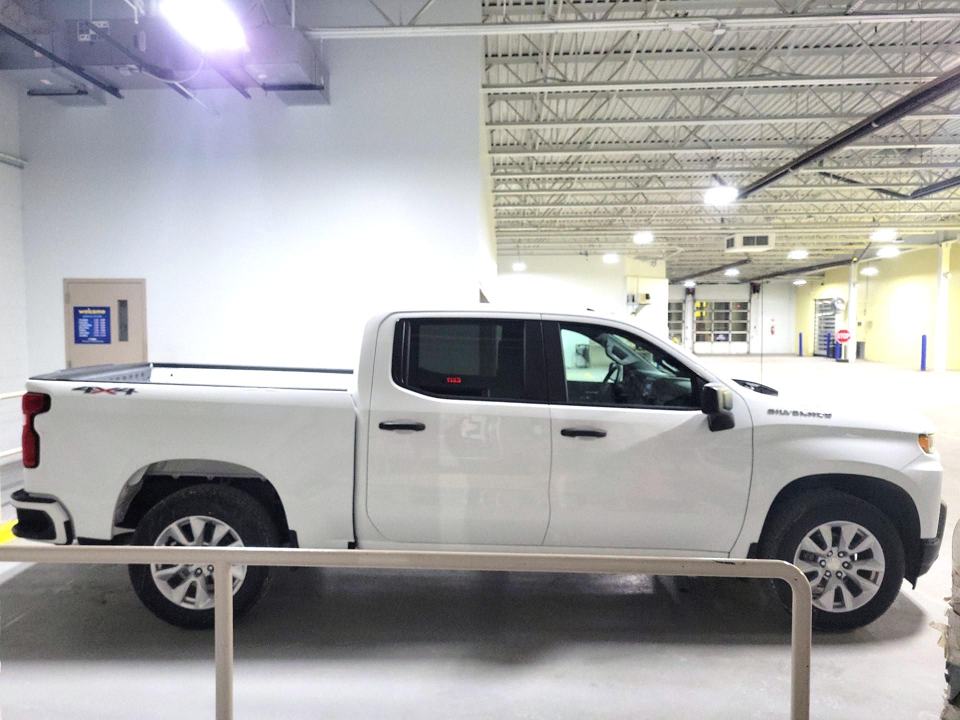 Thumbnail: 2021 Chevrolet Silverado 1500 - 4