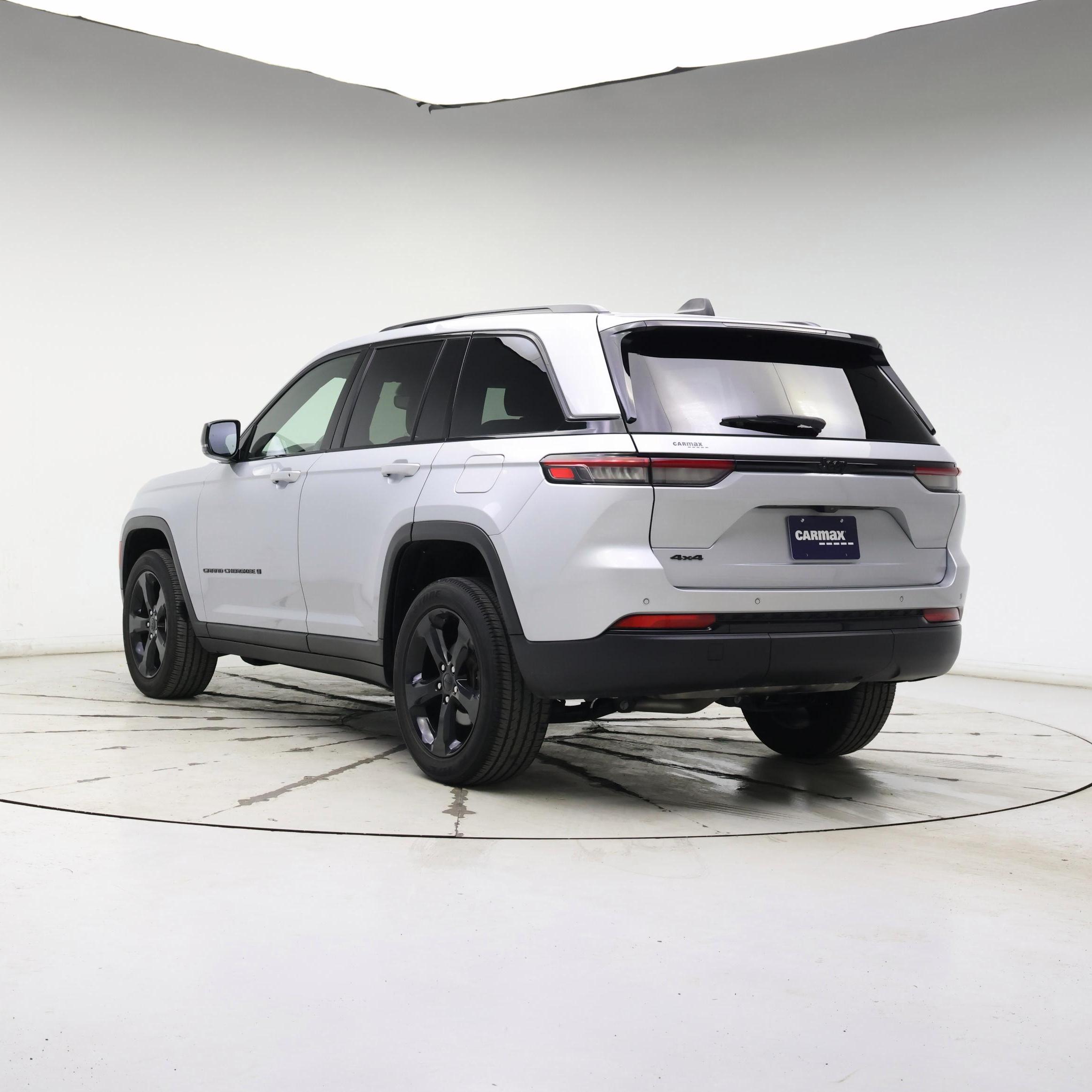 Thumbnail: 2023 Jeep Grand Cherokee - 2