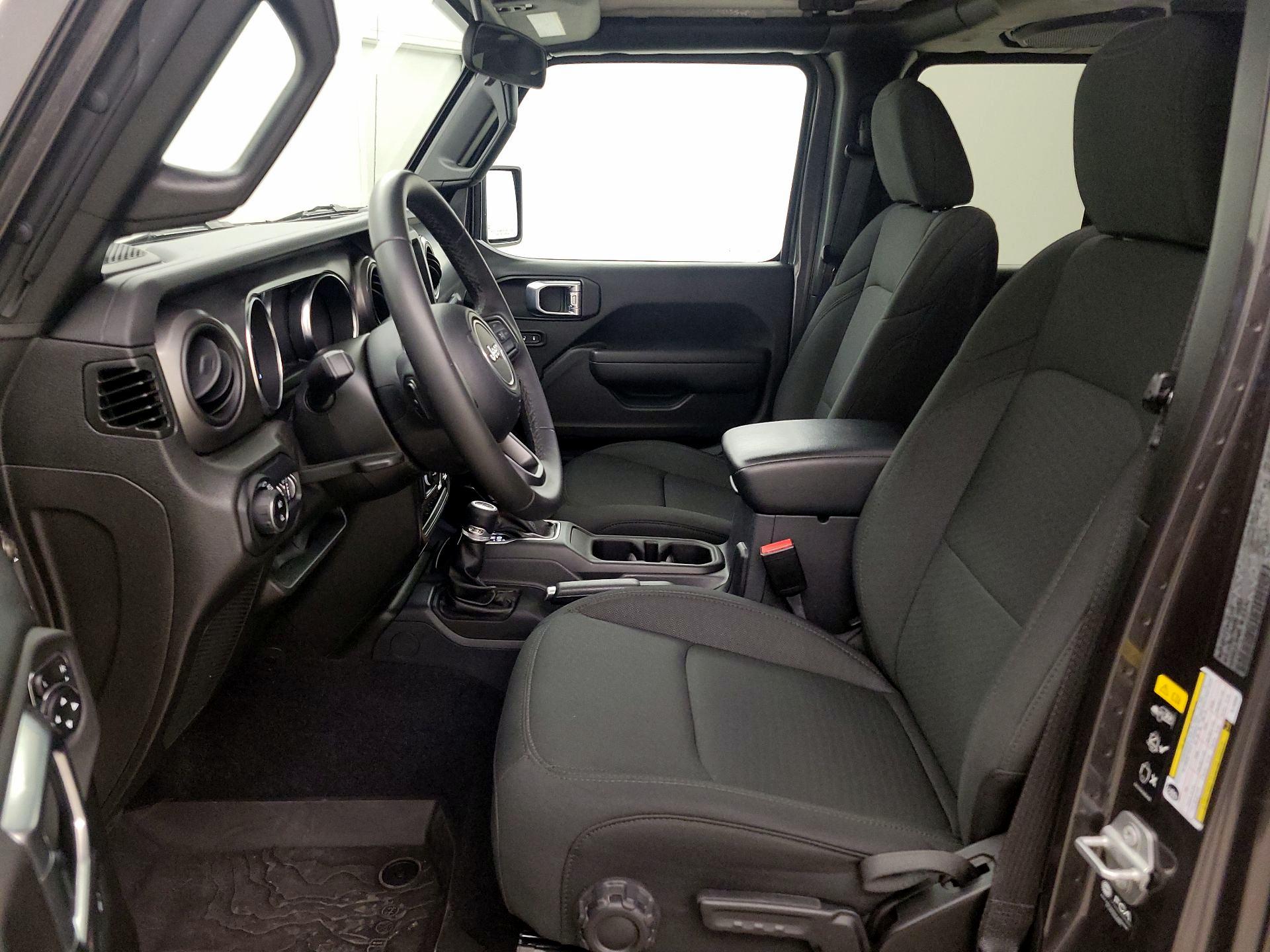 Thumbnail: 2022 Jeep Gladiator - 11