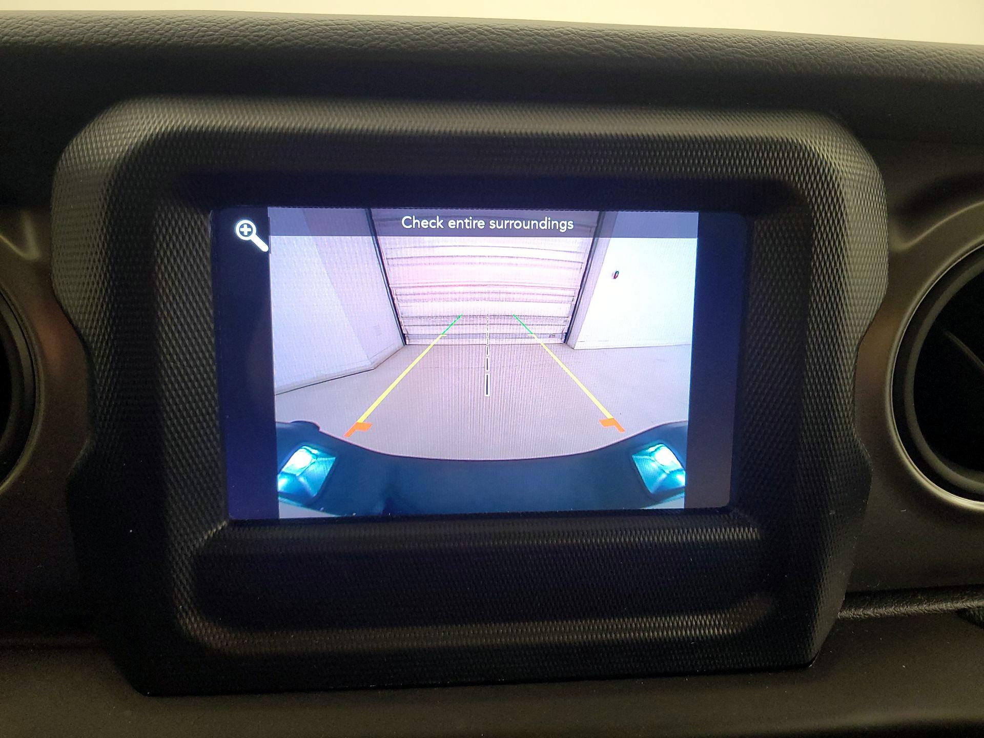 Thumbnail: 2022 Jeep Gladiator - 14