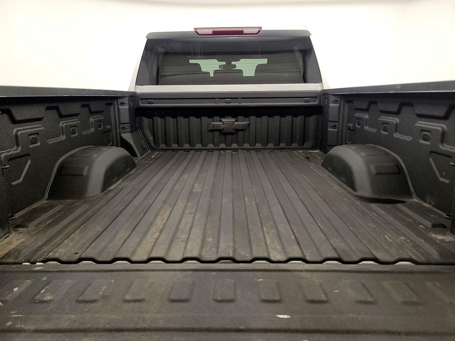 Thumbnail: 2022 Chevrolet Silverado 3500 - 20