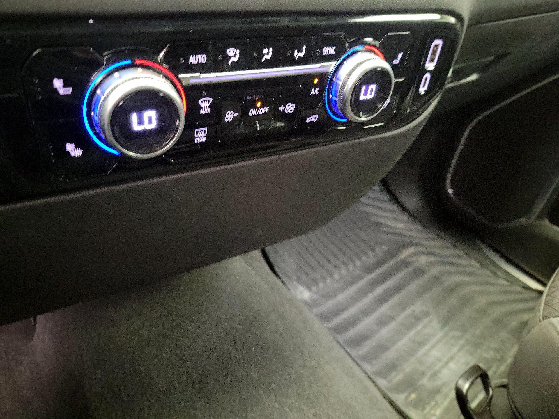 Thumbnail: 2024 GMC Sierra 1500 - 17