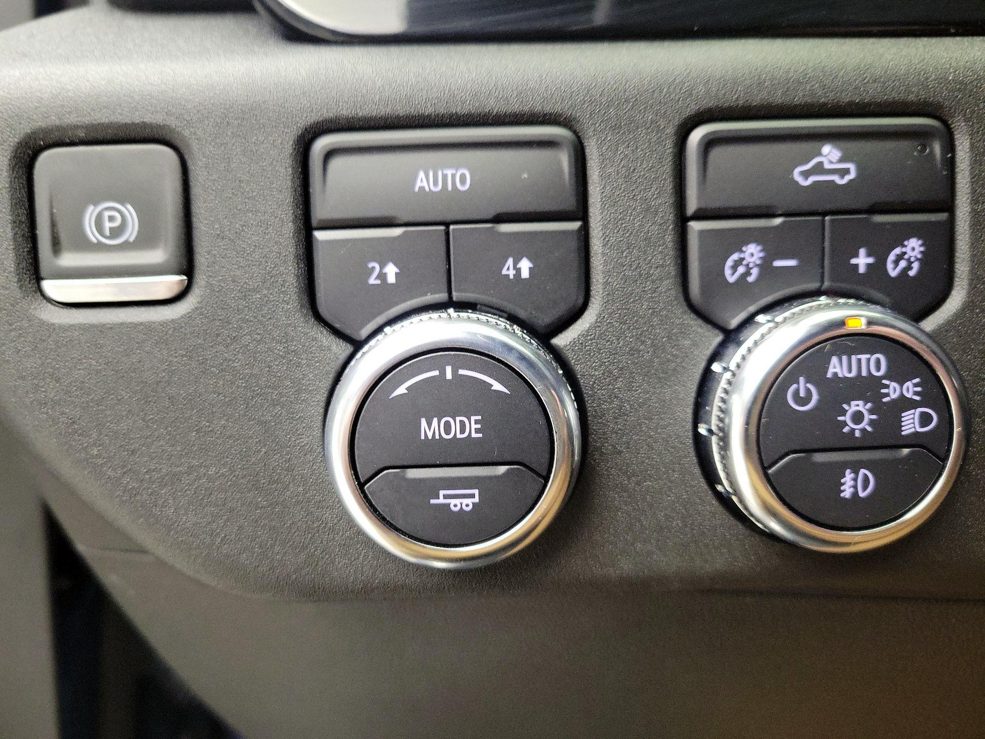 Thumbnail: 2024 GMC Sierra 1500 - 13