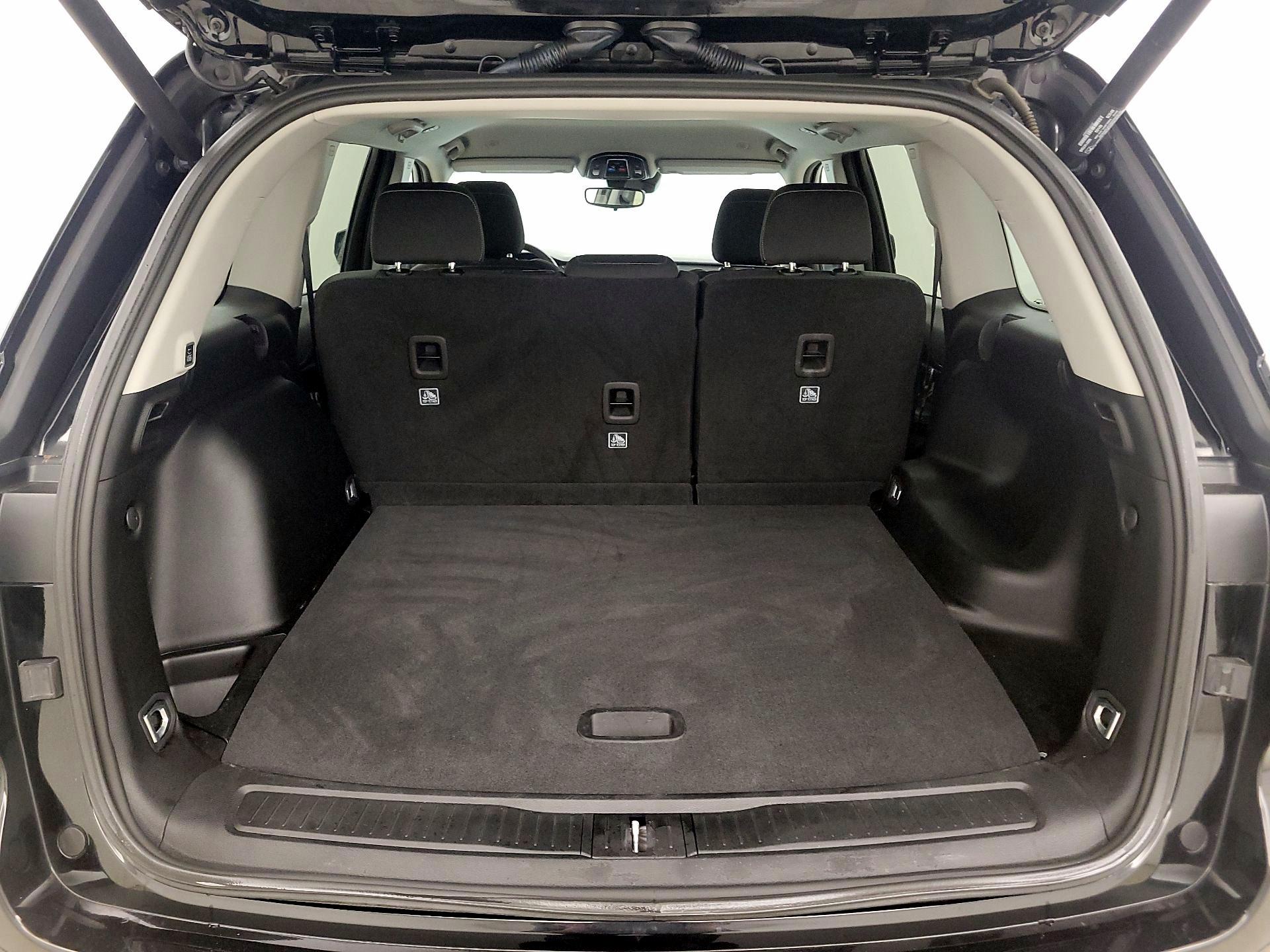 Thumbnail: 2023 Jeep Grand Cherokee - 20