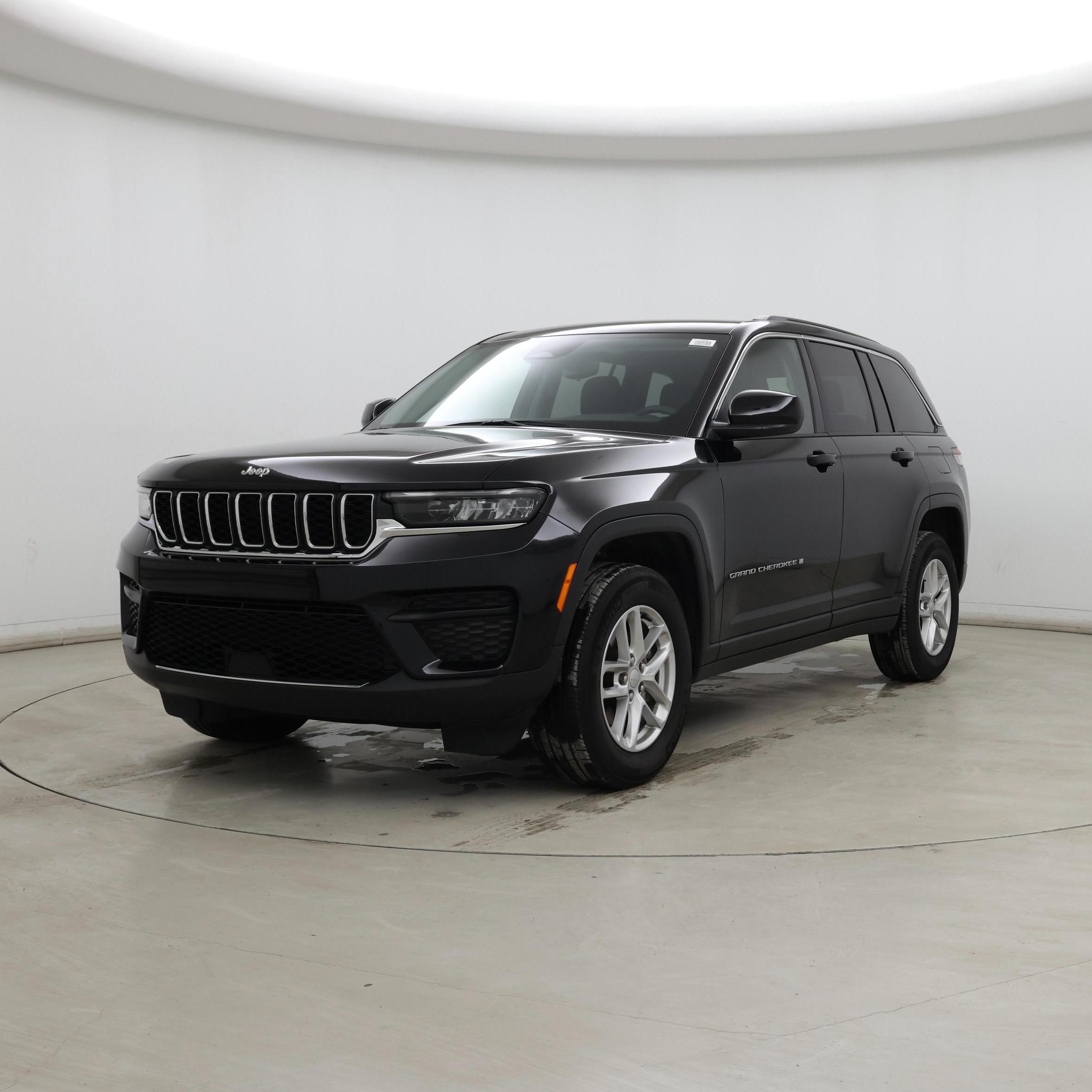 Thumbnail: 2023 Jeep Grand Cherokee - 4