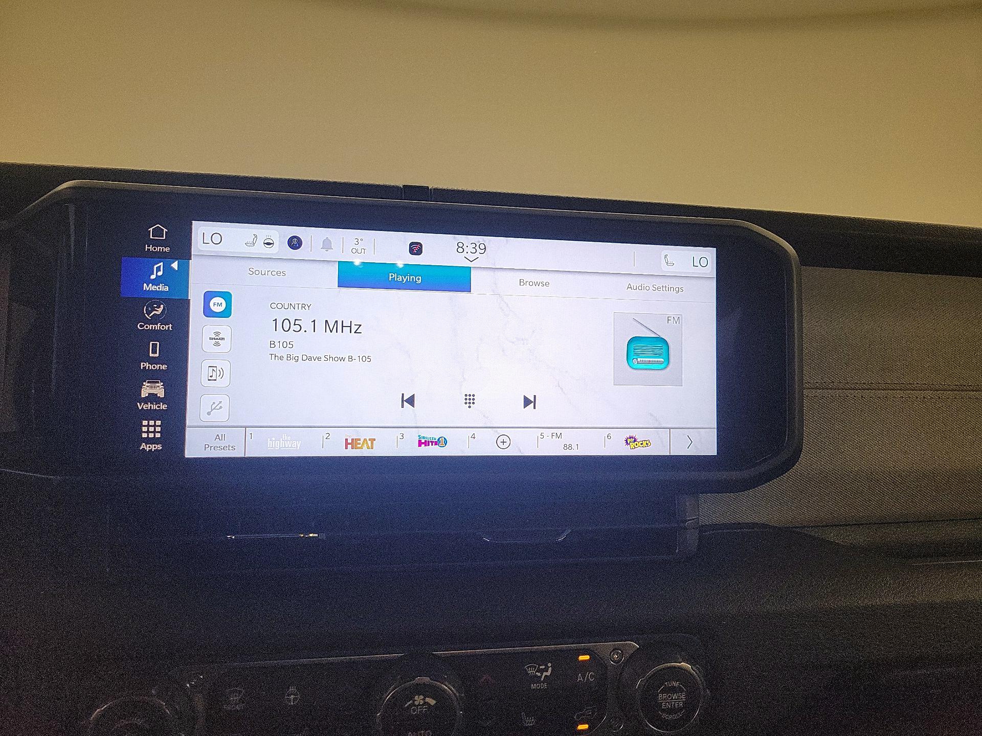 Thumbnail: 2024 Jeep Wrangler - 15