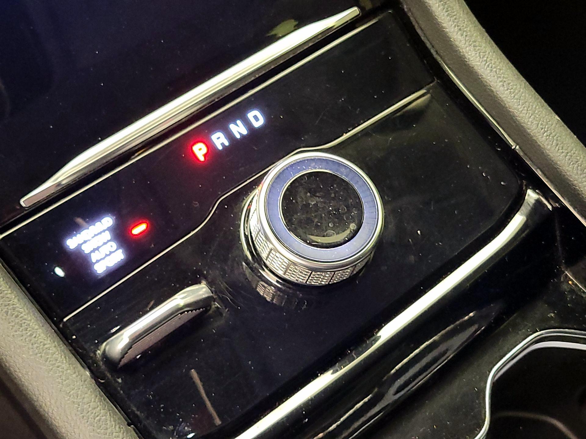 Thumbnail: 2023 Jeep Grand Cherokee - 18