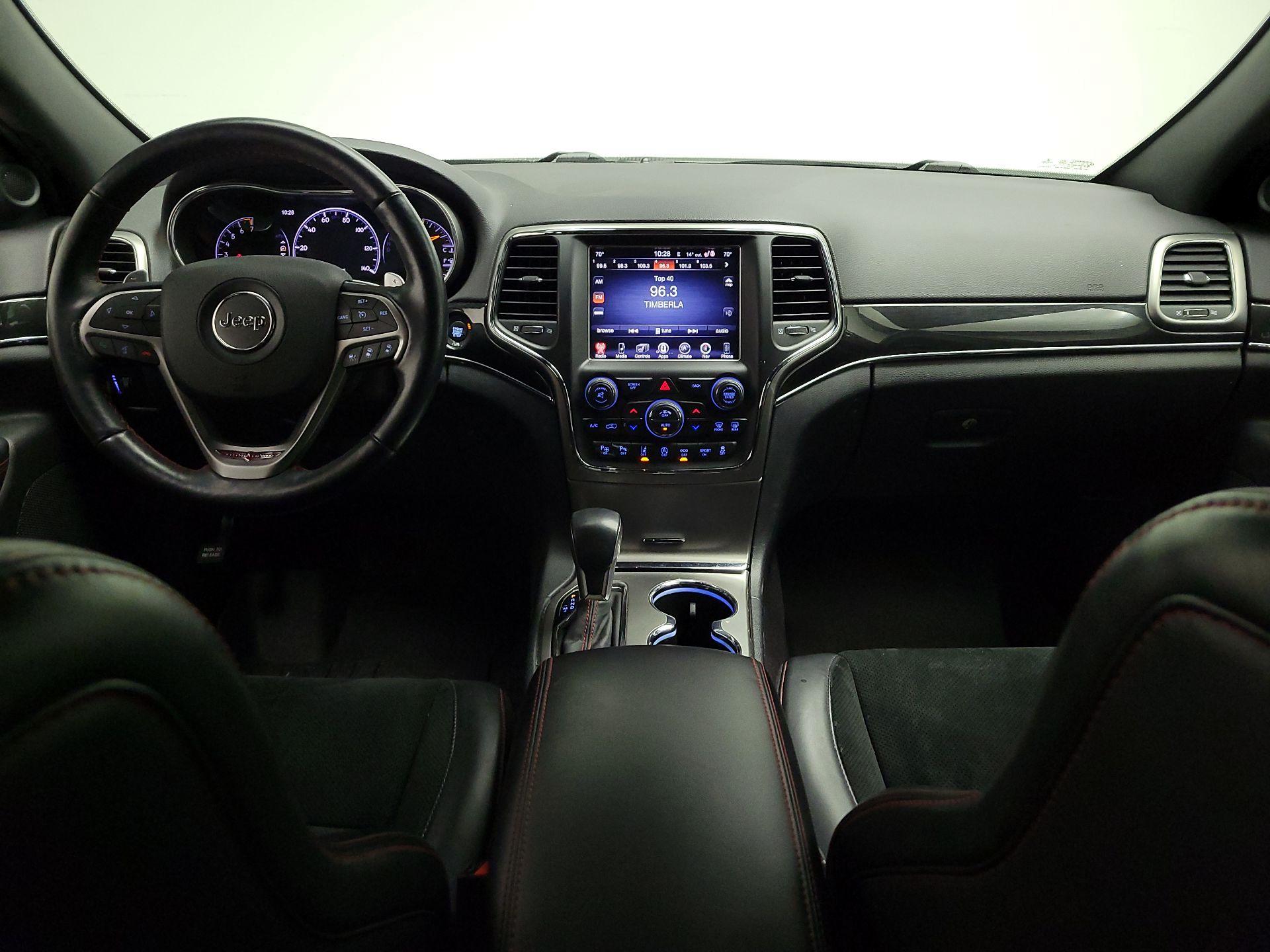 Thumbnail: 2017 Jeep Grand Cherokee - 9