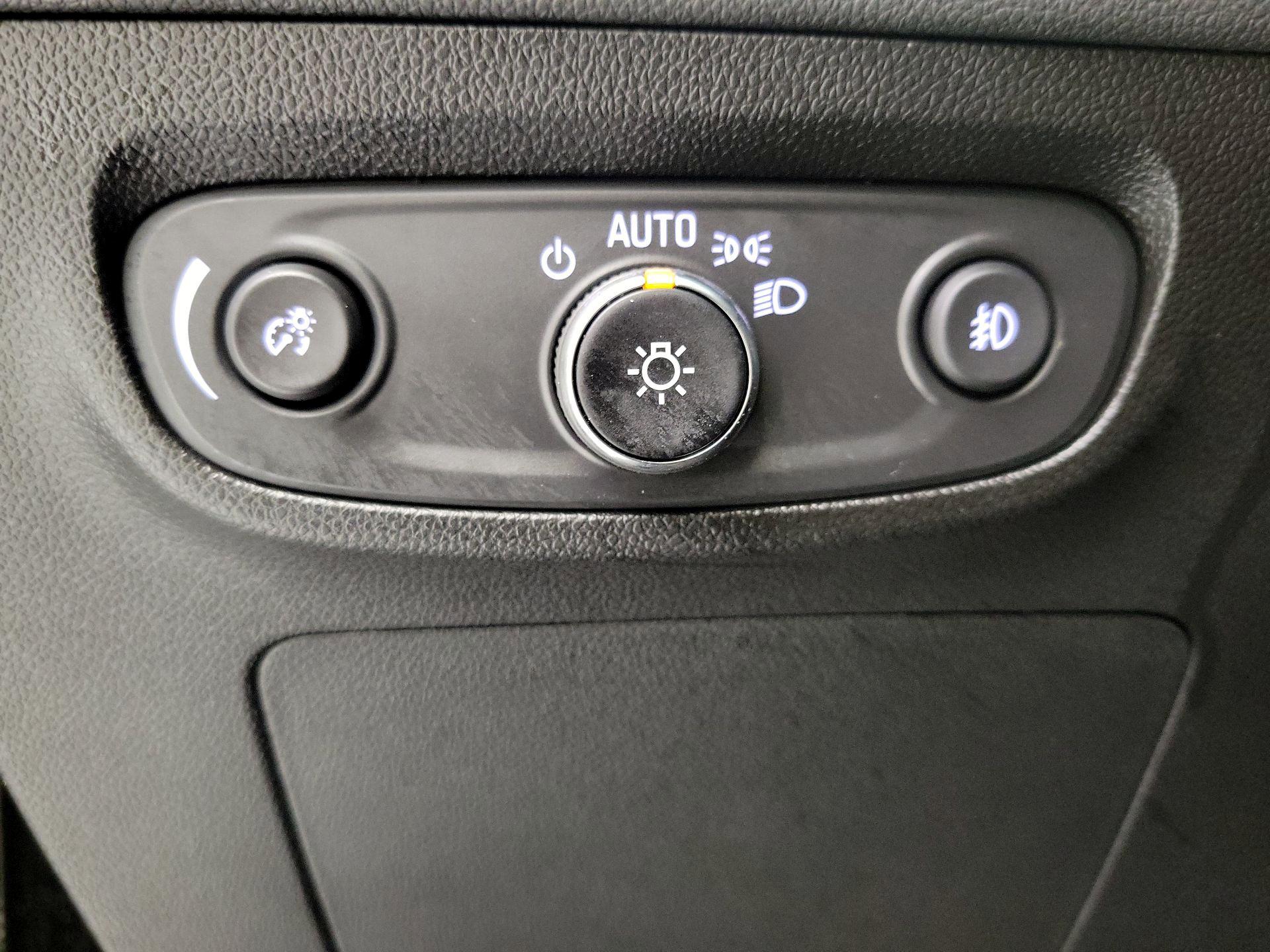 Thumbnail: 2023 Buick Encore GX - 13