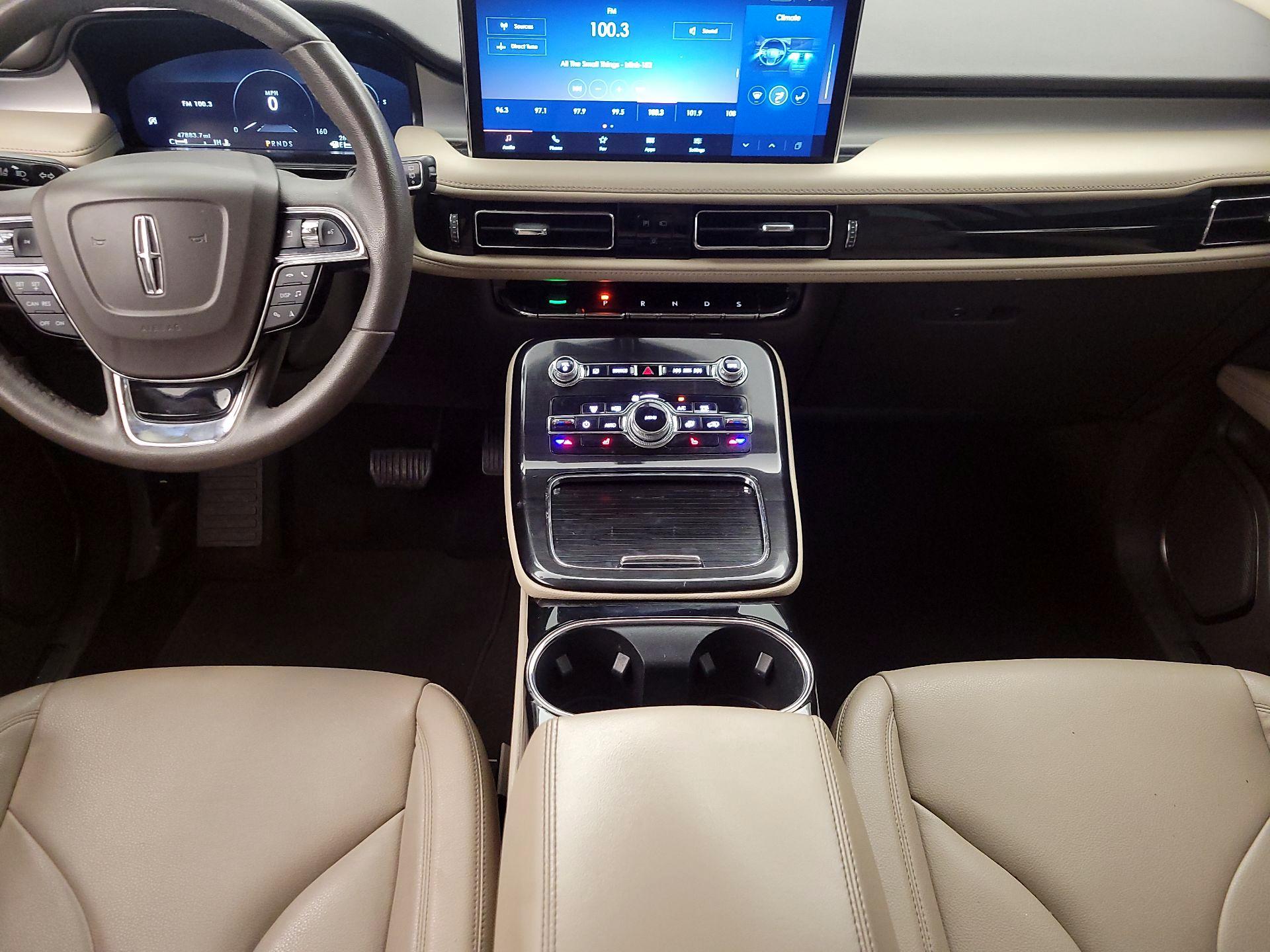 Thumbnail: 2022 Lincoln Nautilus - 17