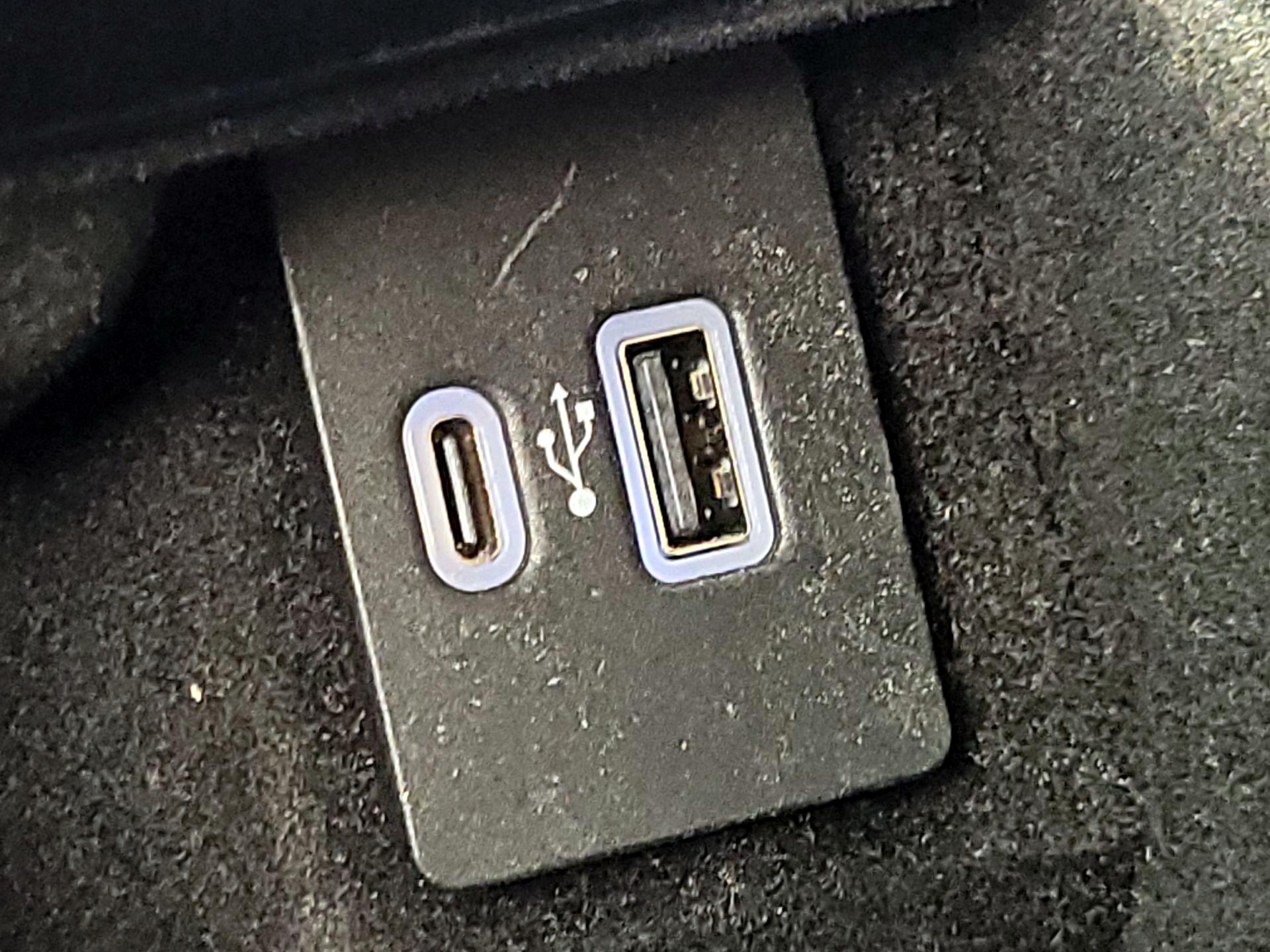 Thumbnail: 2022 Lincoln Nautilus - 18