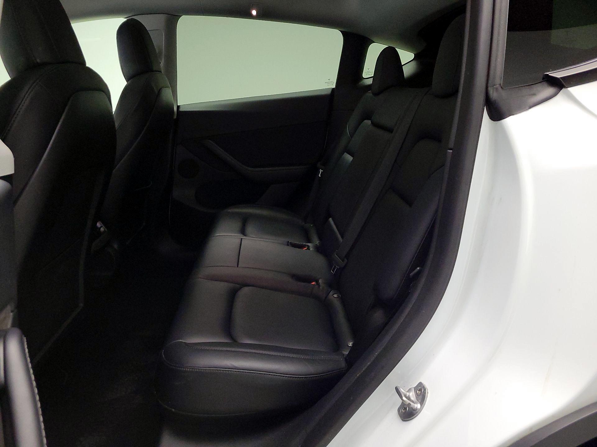 Thumbnail: 2022 Tesla Model Y - 18