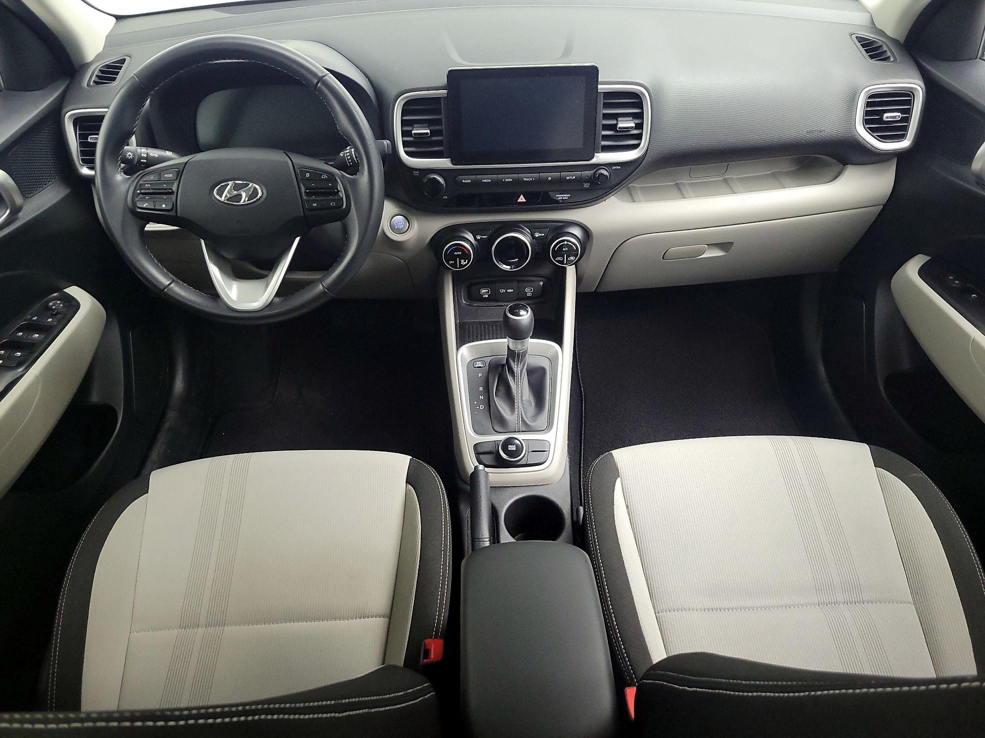 Thumbnail: 2024 Hyundai Venue - 9