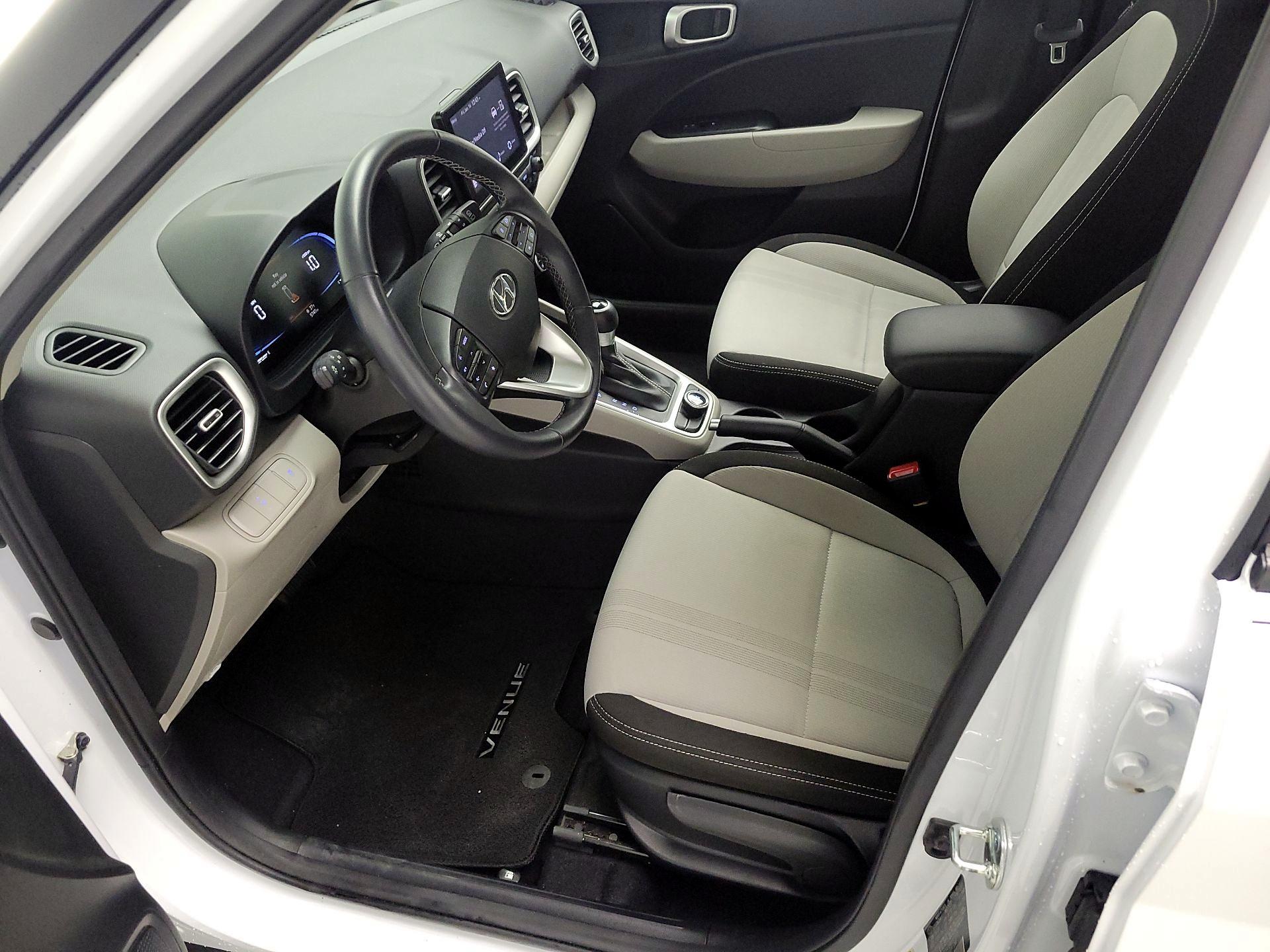 Thumbnail: 2024 Hyundai Venue - 11