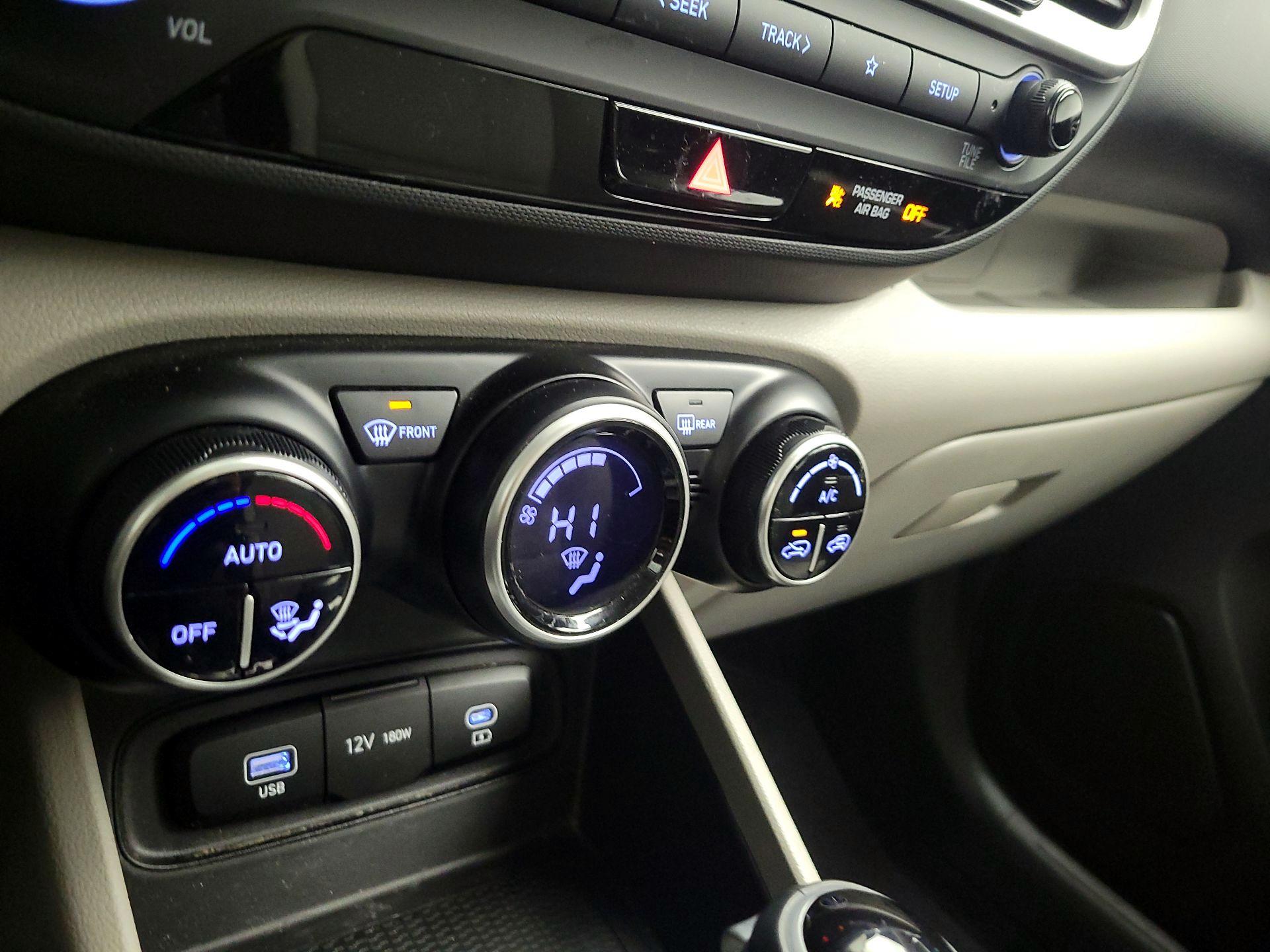 Thumbnail: 2024 Hyundai Venue - 14