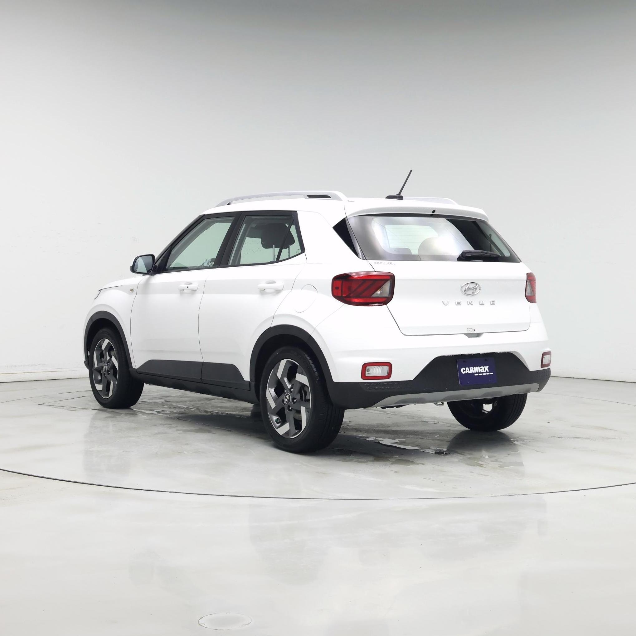 Thumbnail: 2024 Hyundai Venue - 2