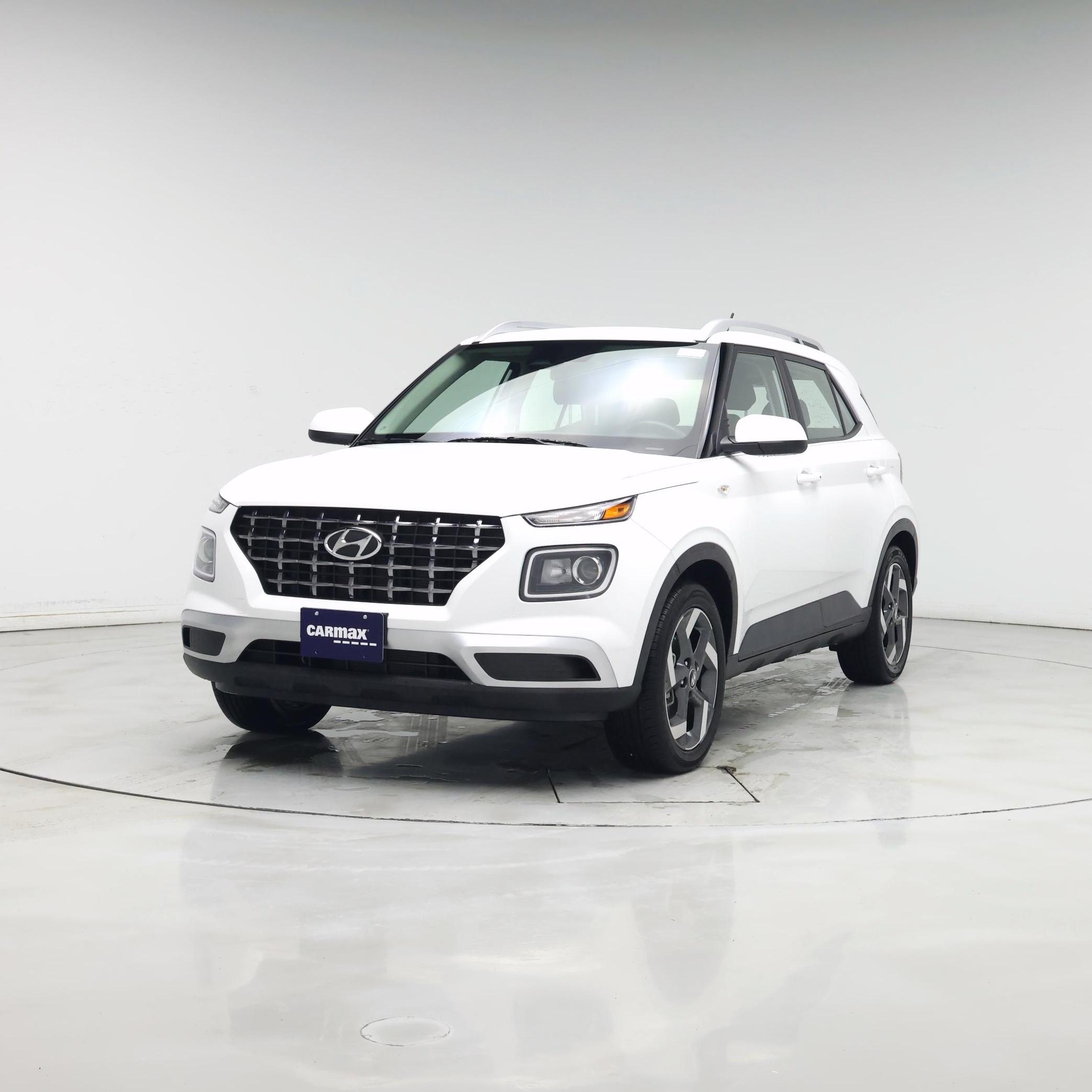 Thumbnail: 2024 Hyundai Venue - 4