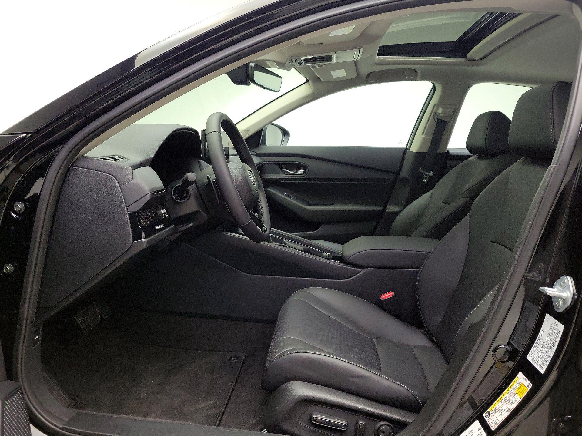 Thumbnail: 2025 Honda Accord - 18