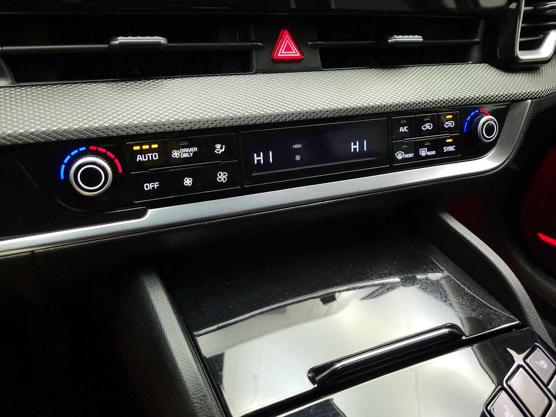 Thumbnail: 2023 Kia Sportage - 15