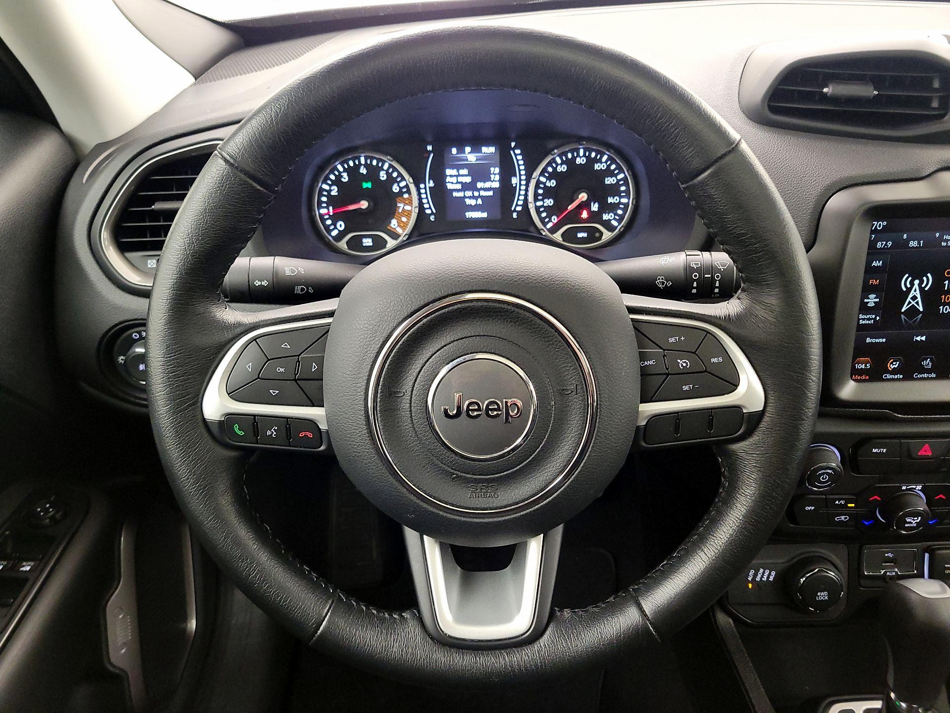 Thumbnail: 2023 Jeep Renegade - 10