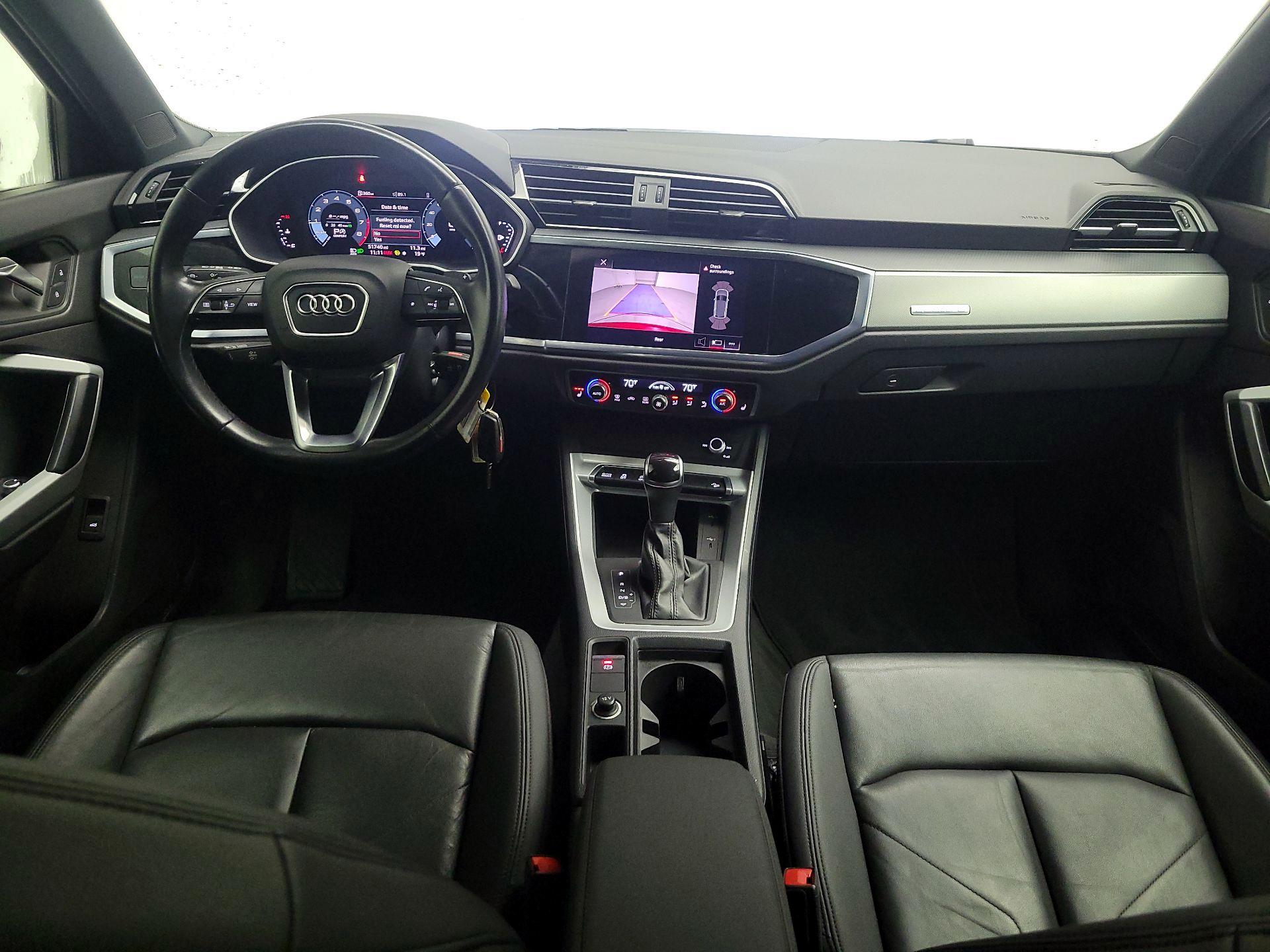 Thumbnail: 2022 Audi Q3 - 9