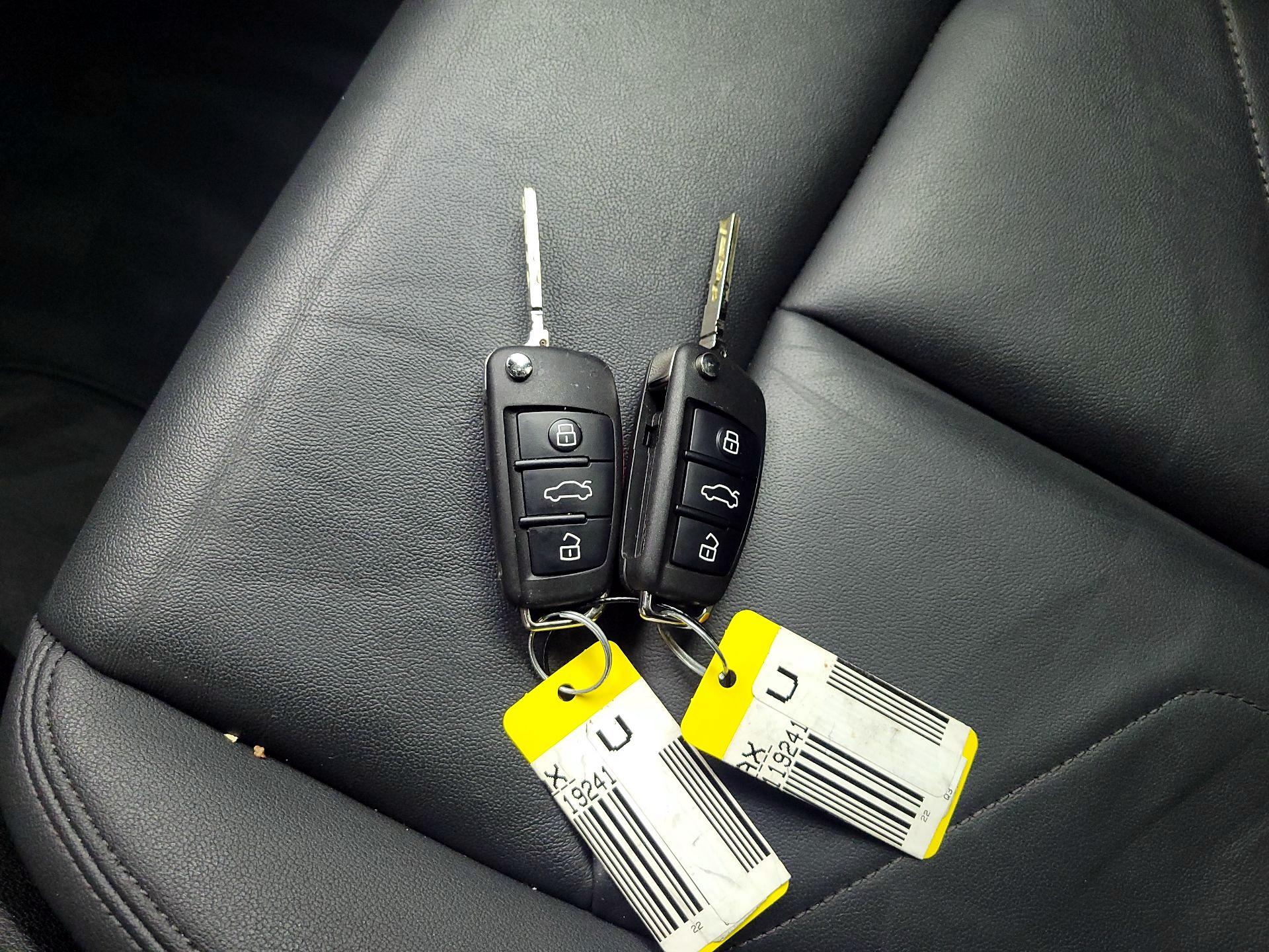 Thumbnail: 2022 Audi Q3 - 20