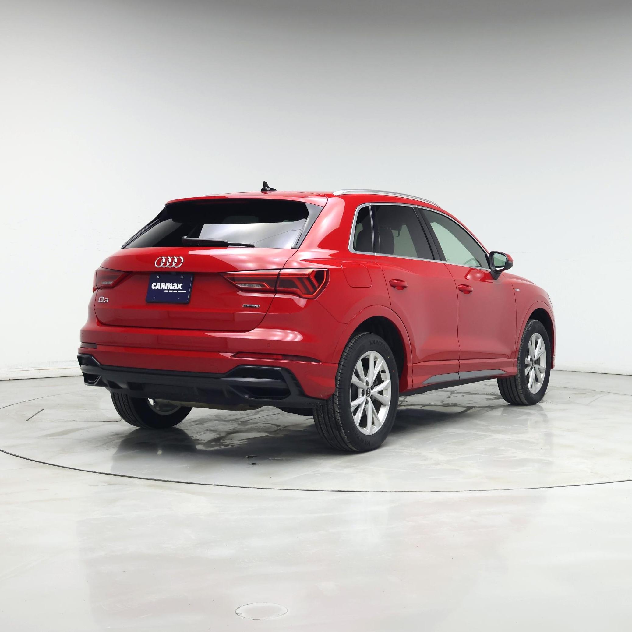 Thumbnail: 2022 Audi Q3 - 8