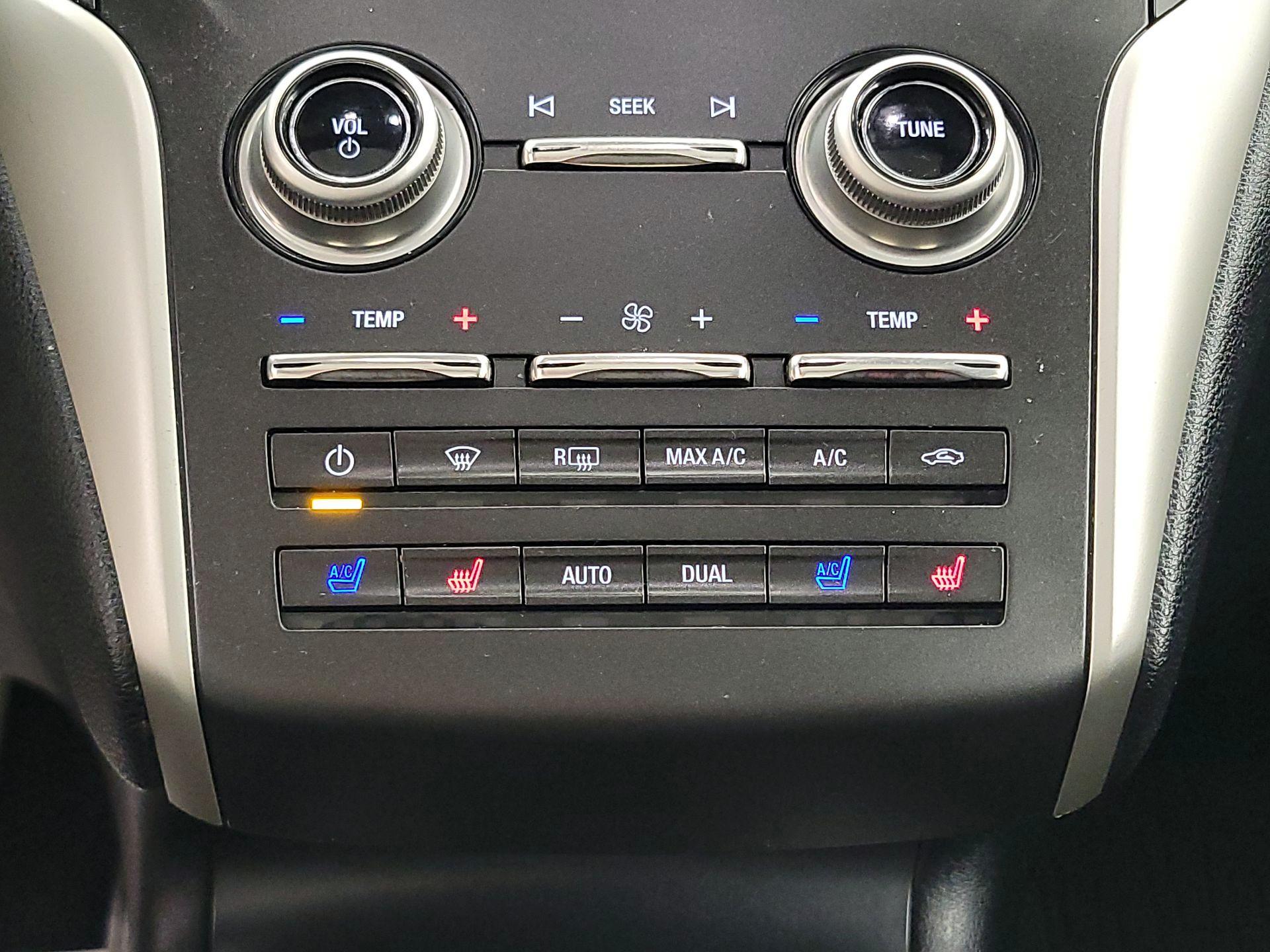 Thumbnail: 2017 Lincoln MKC - 17