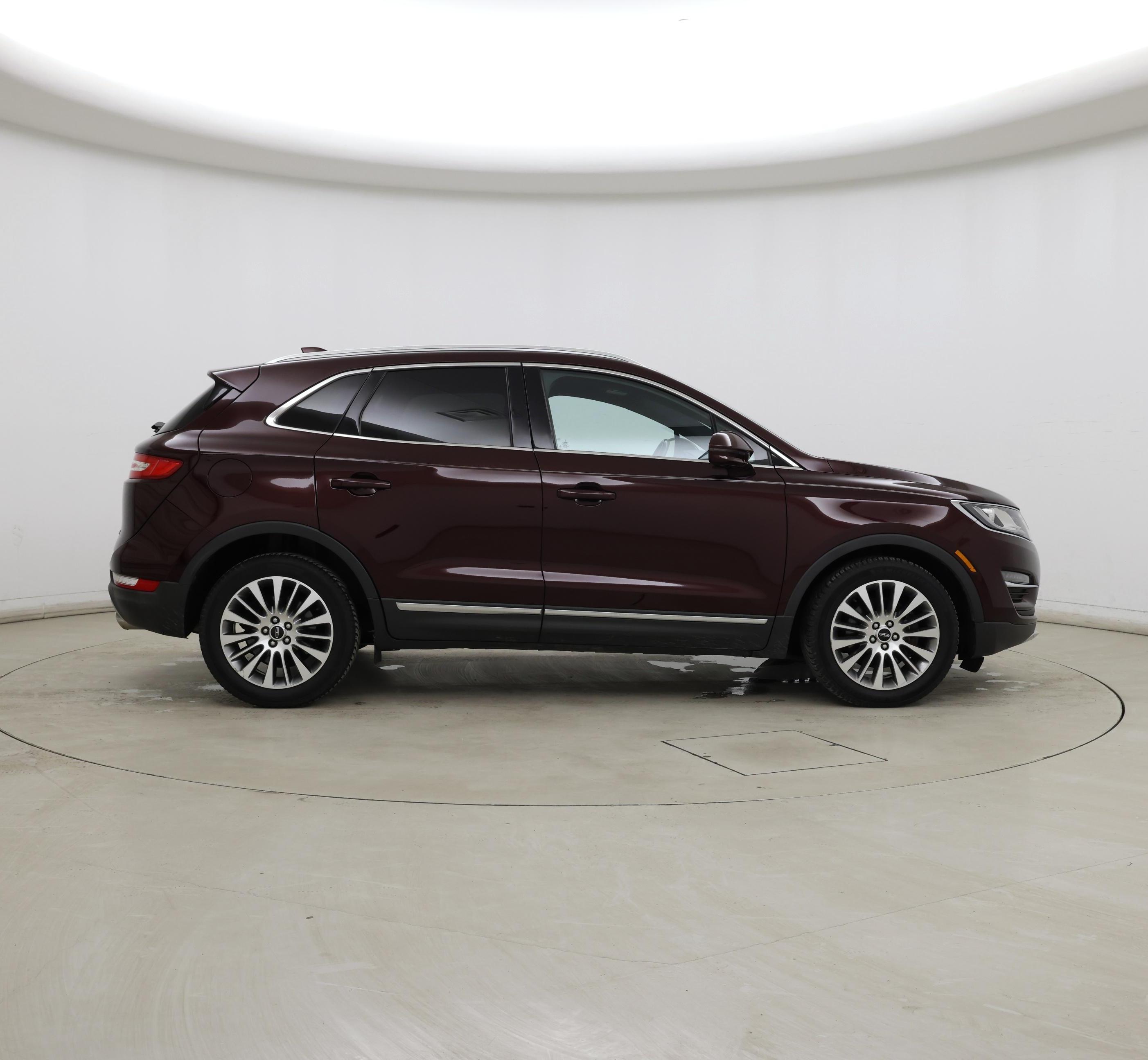 Thumbnail: 2017 Lincoln MKC - 7
