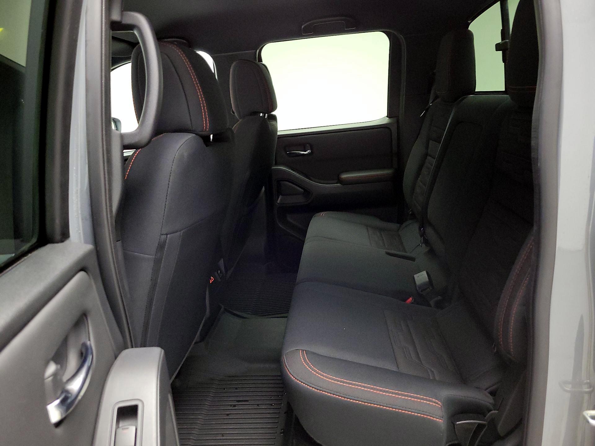 Thumbnail: 2024 Nissan Frontier - 19