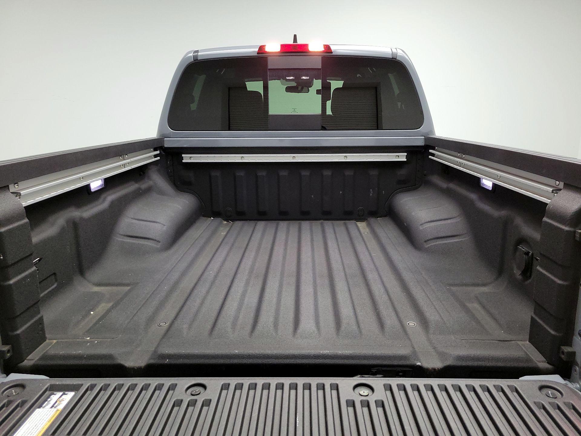 Thumbnail: 2024 Nissan Frontier - 20