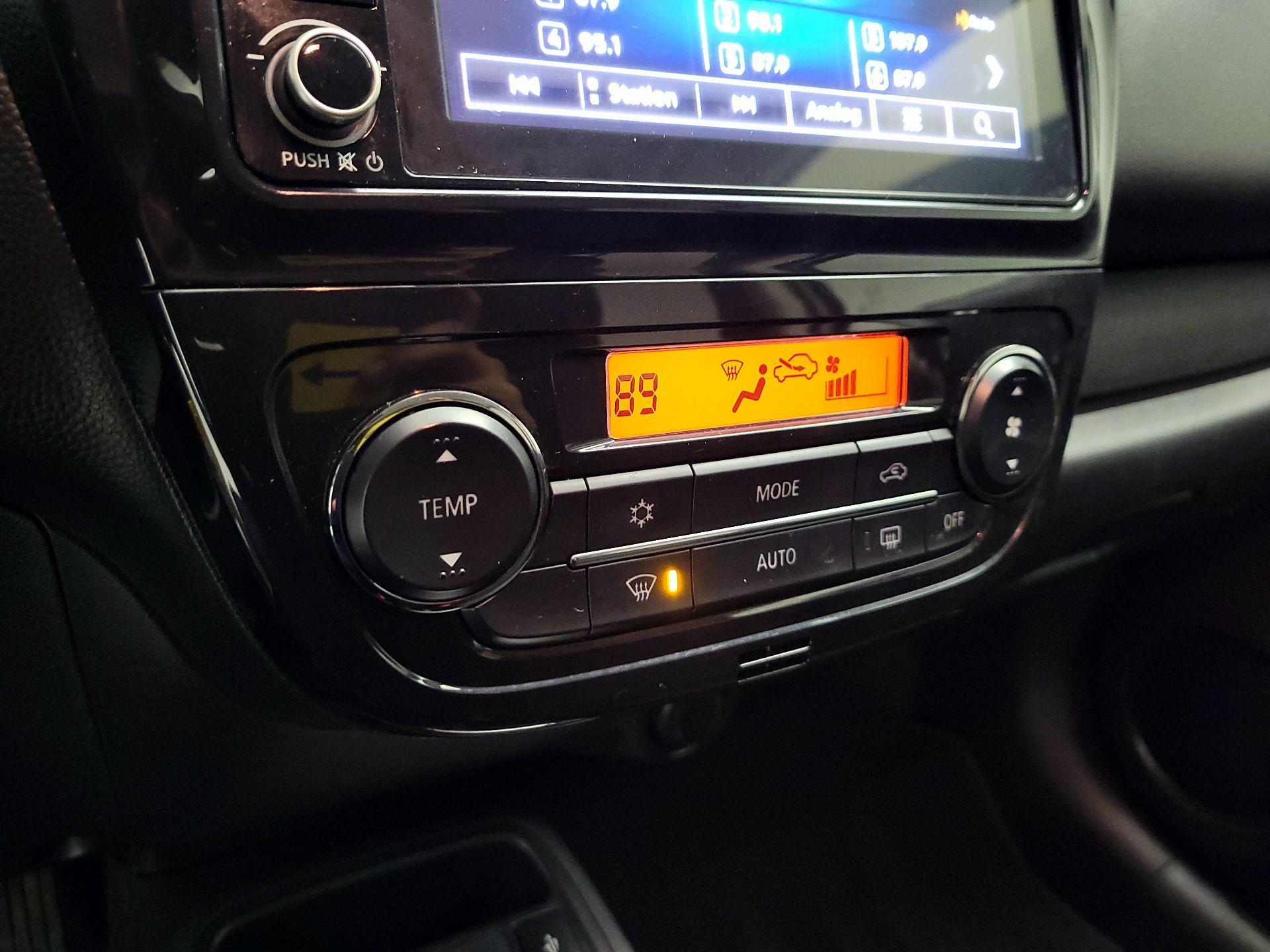 Thumbnail: 2023 Mitsubishi Mirage G4 - 15