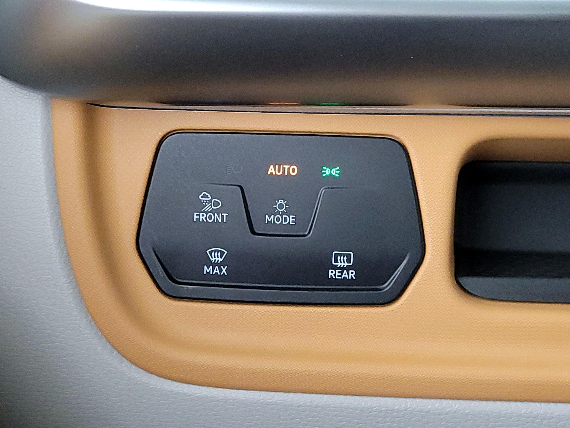 Thumbnail: 2025 Volkswagen ID.Buzz - 13