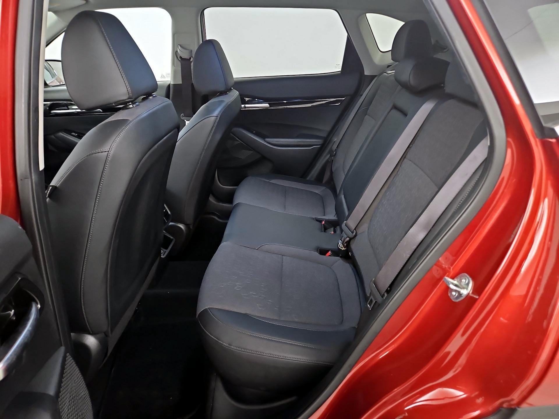 Thumbnail: 2024 Kia Seltos - 20