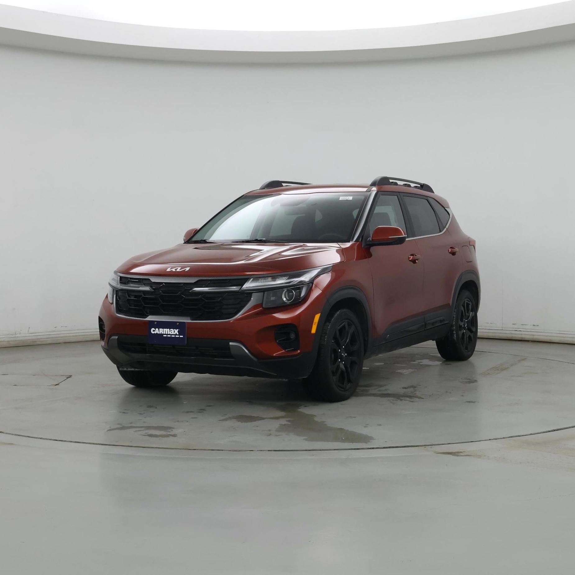 Thumbnail: 2024 Kia Seltos - 4